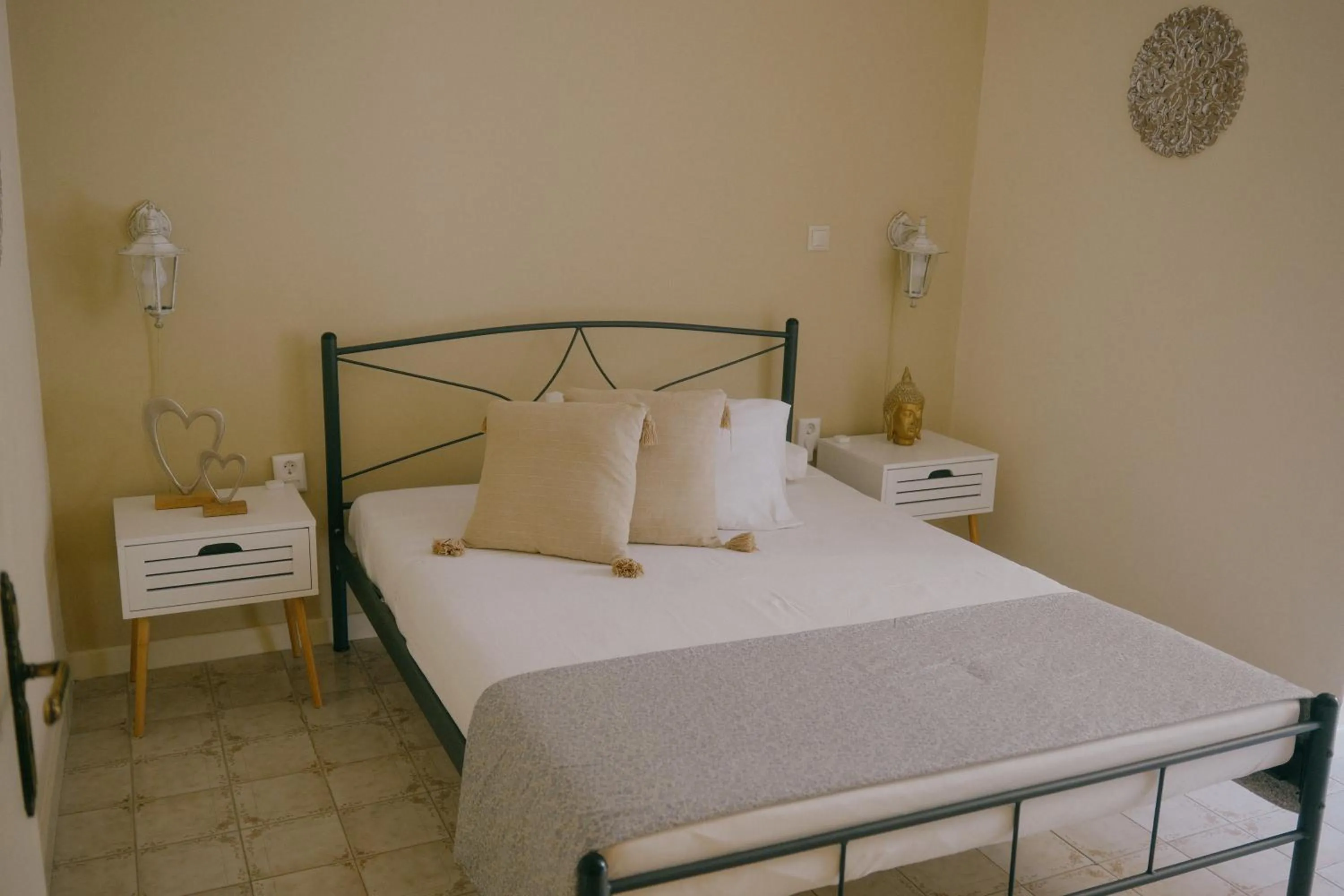 Bed in Rhodes Backpackers Boutique Hostel and Apartments