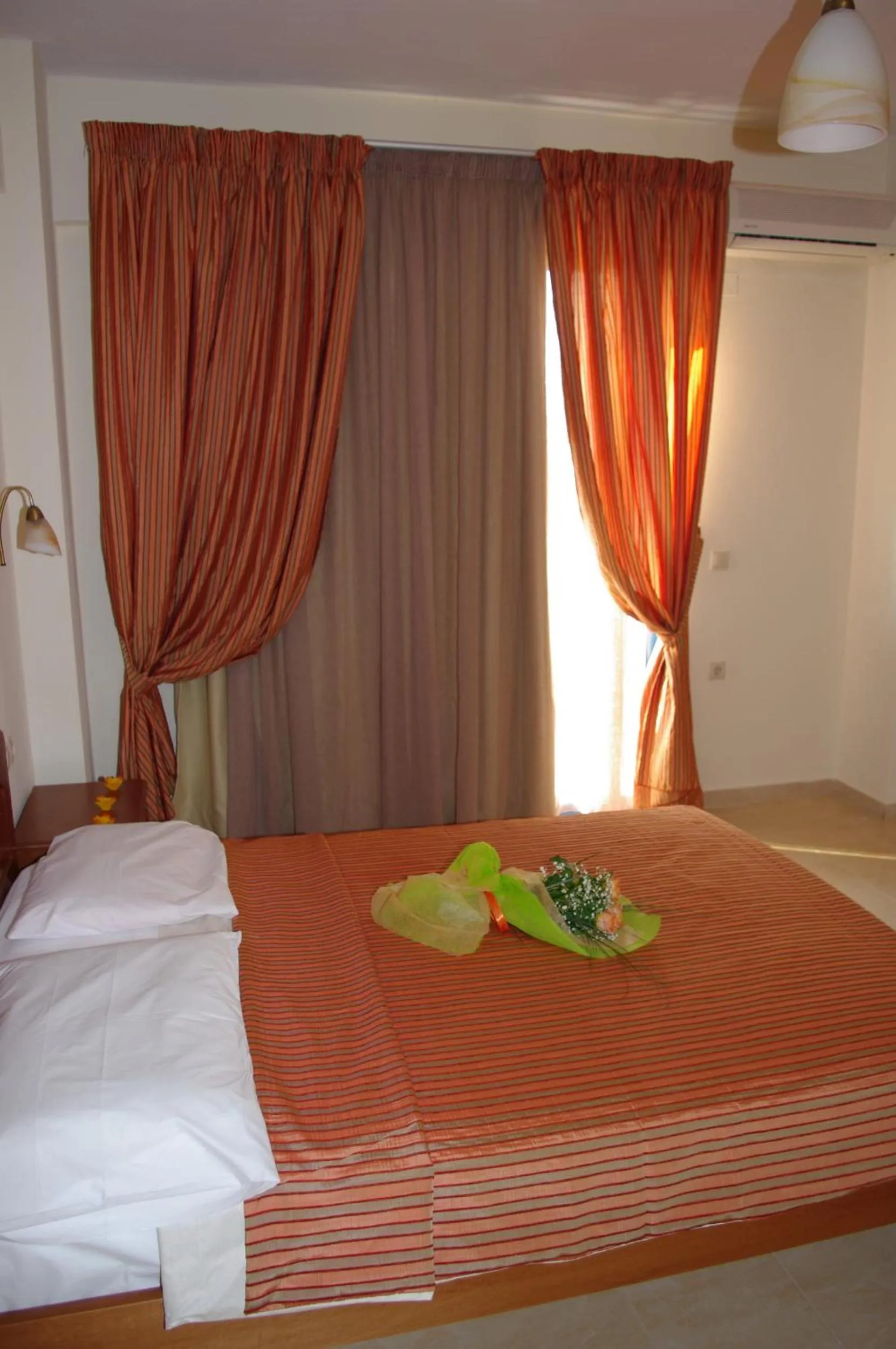 Balcony/Terrace, Bed in Gold Apartments