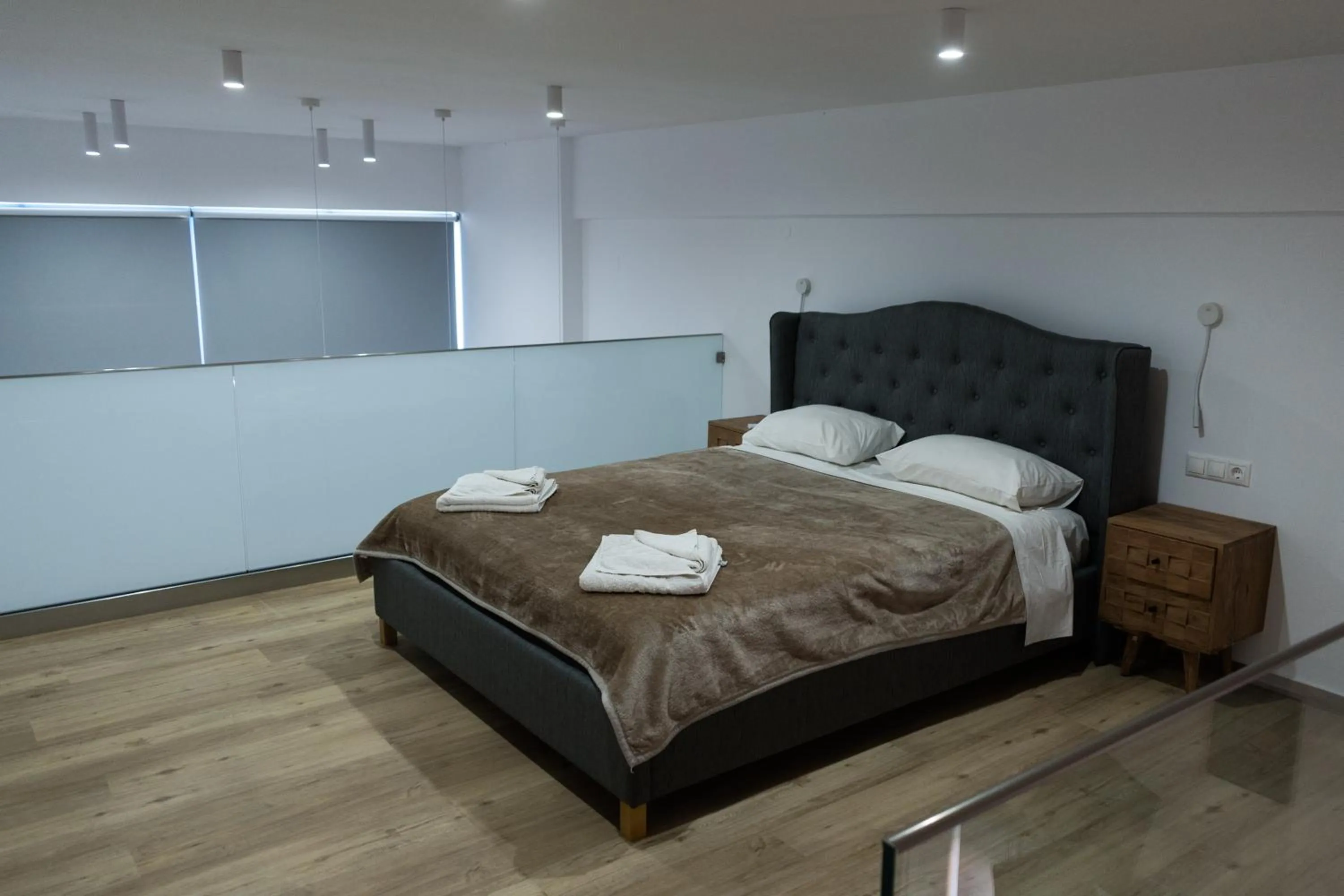 Bed in Gold Apartments