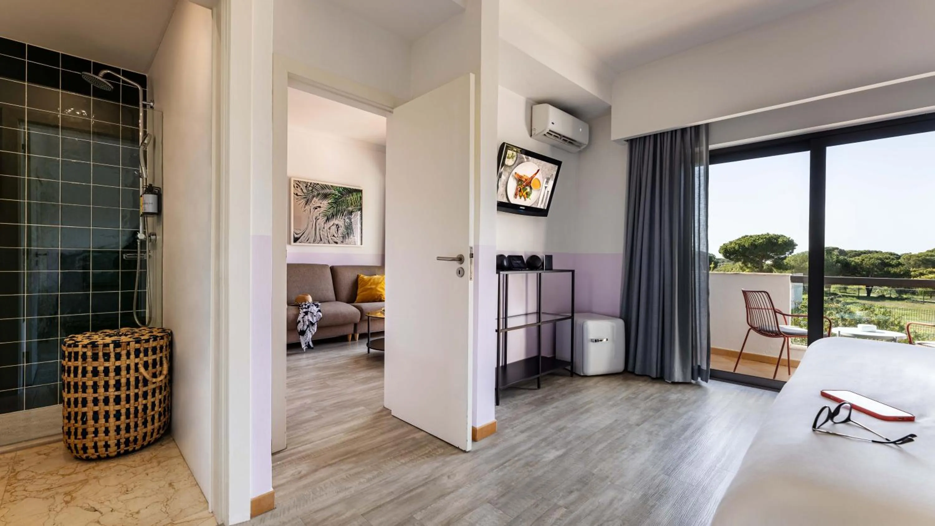 Living room in The Magnolia Hotel