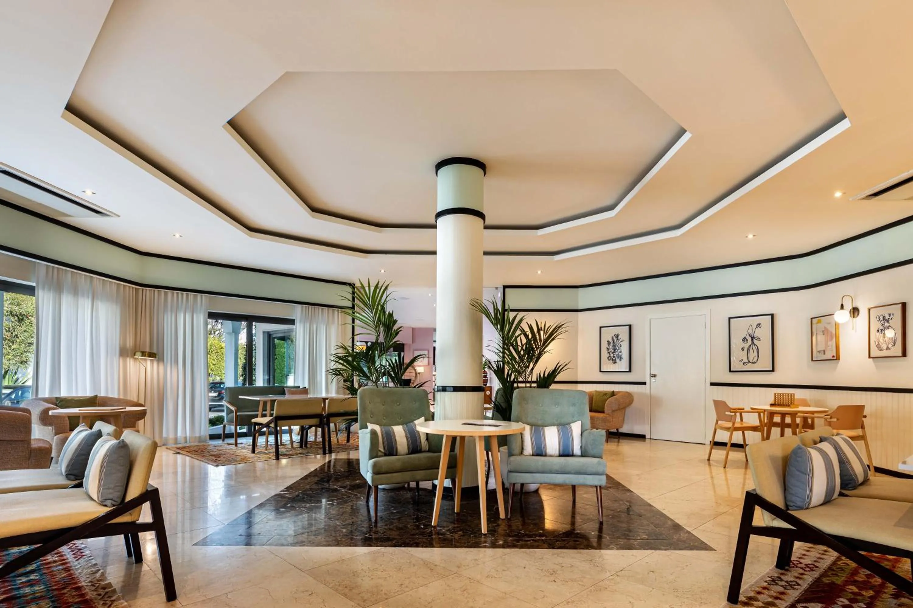 Lobby or reception in The Magnolia Hotel