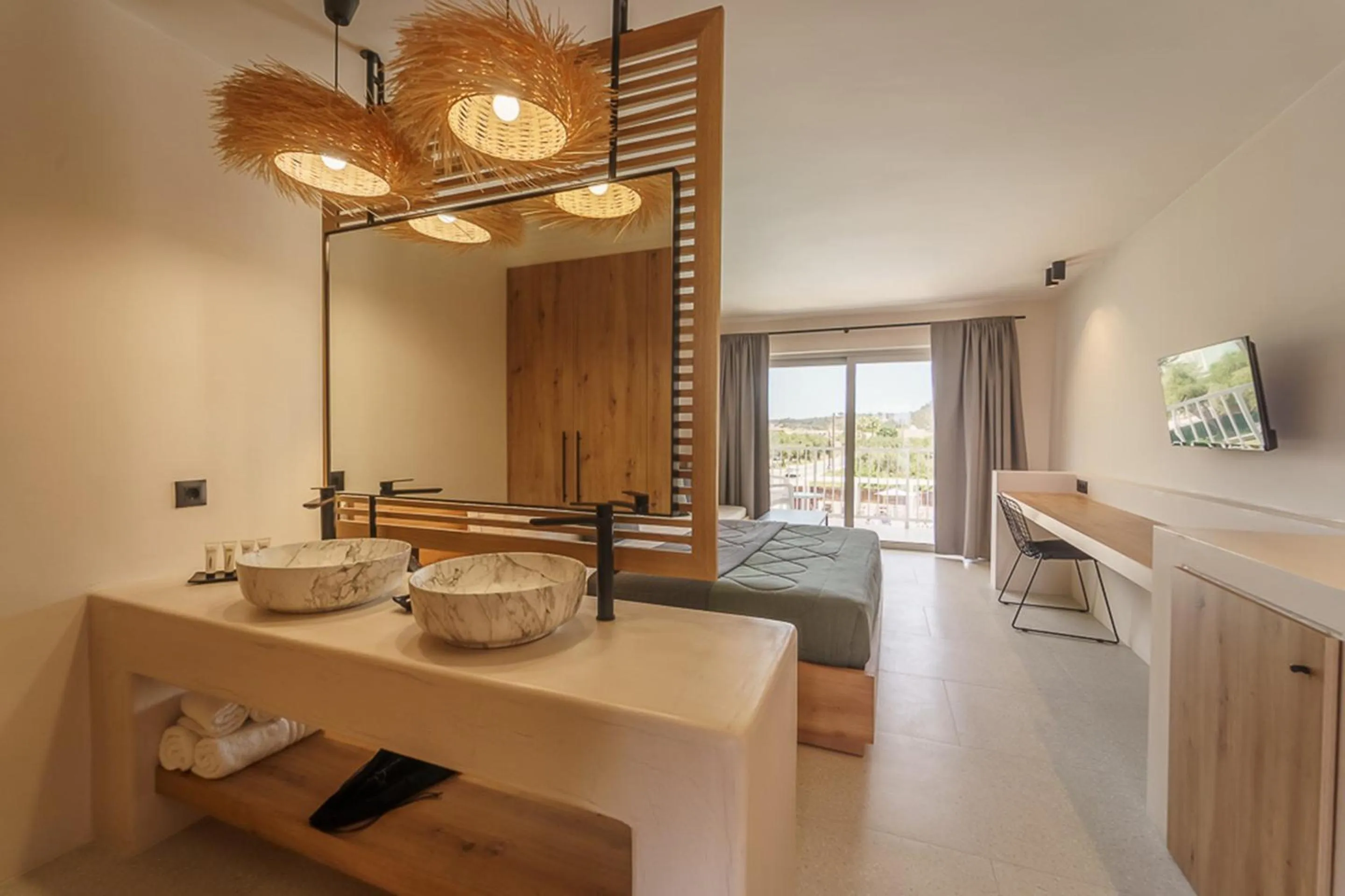 Bed in Filoxenia Hotel Zakynthos