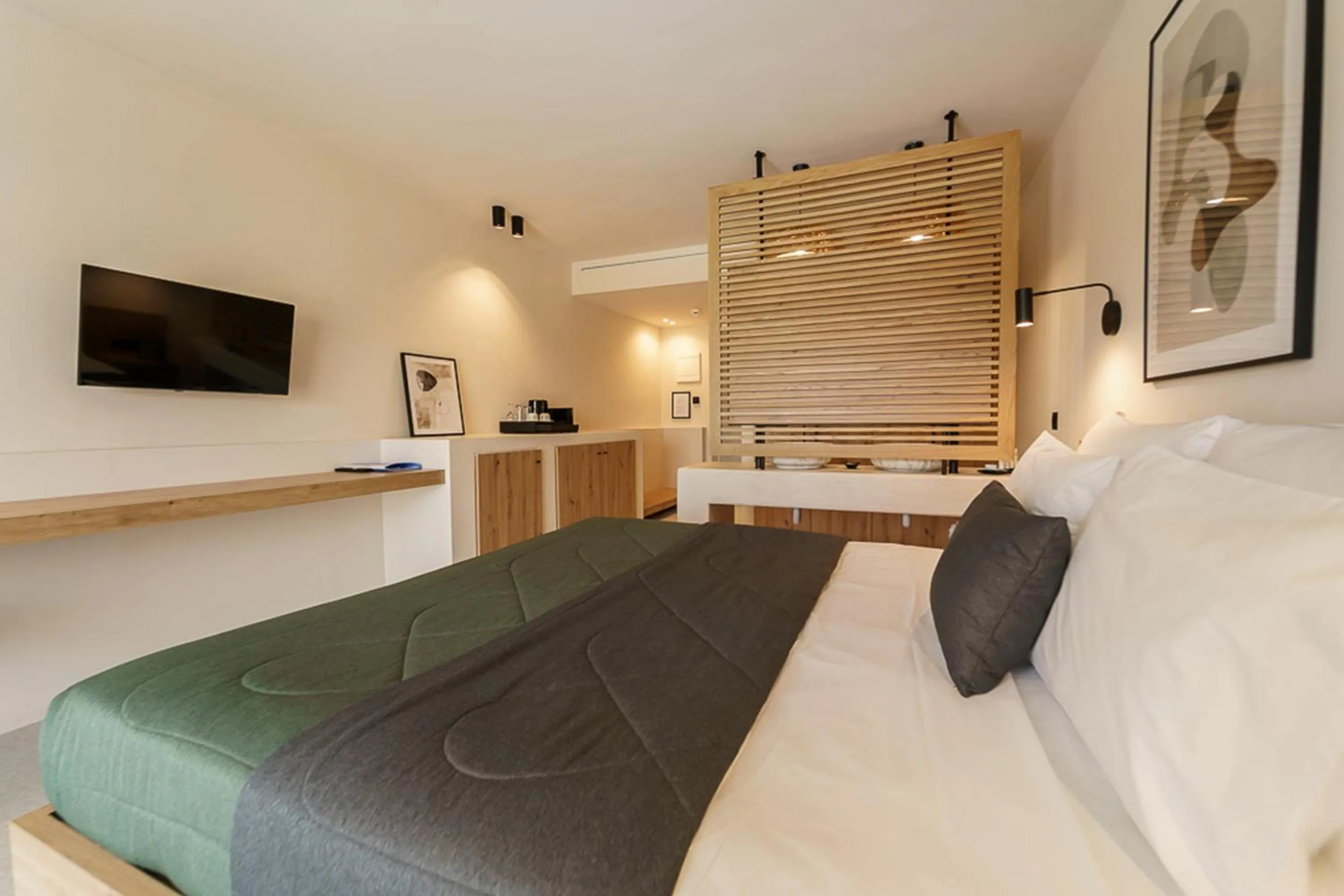 Bed in Filoxenia Hotel Zakynthos