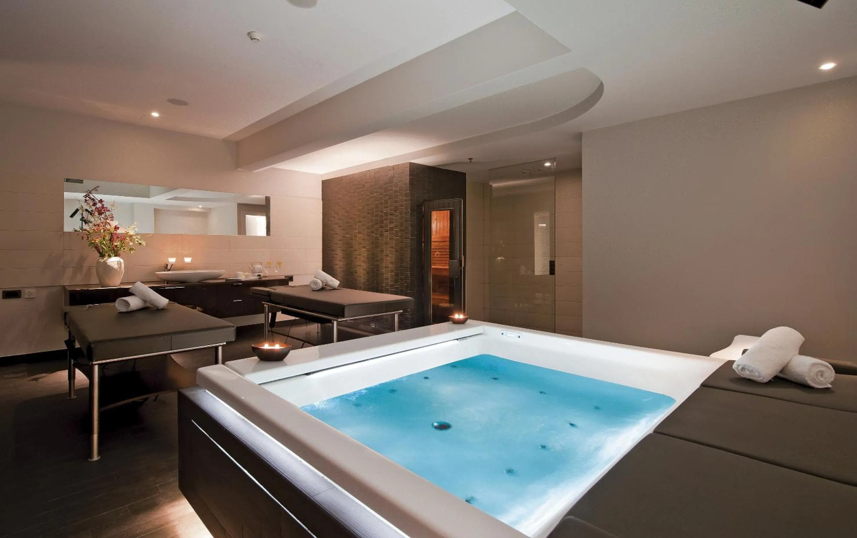 Spa and wellness centre/facilities in Porto Platanias Beach Resort & Spa