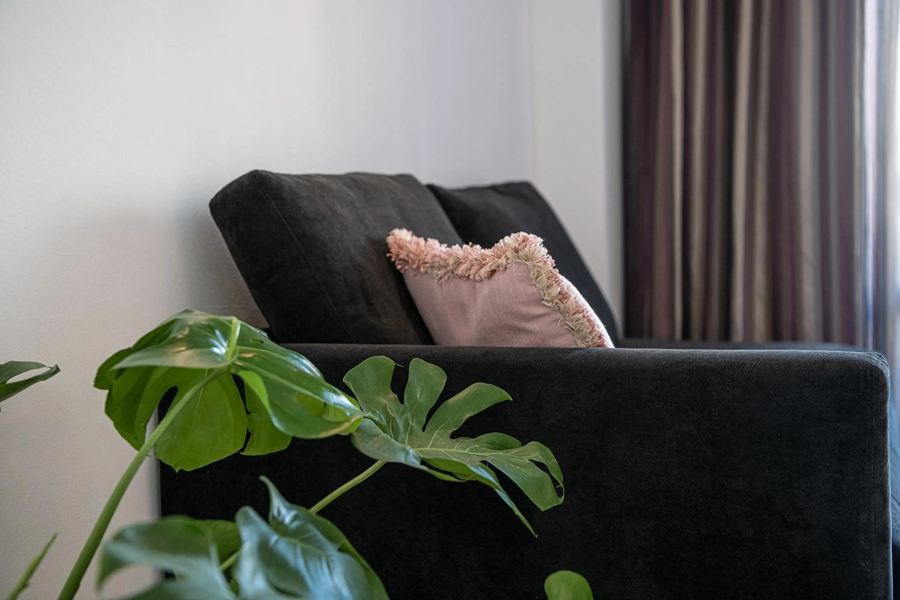 Living room in Porto Platanias Beach Resort & Spa