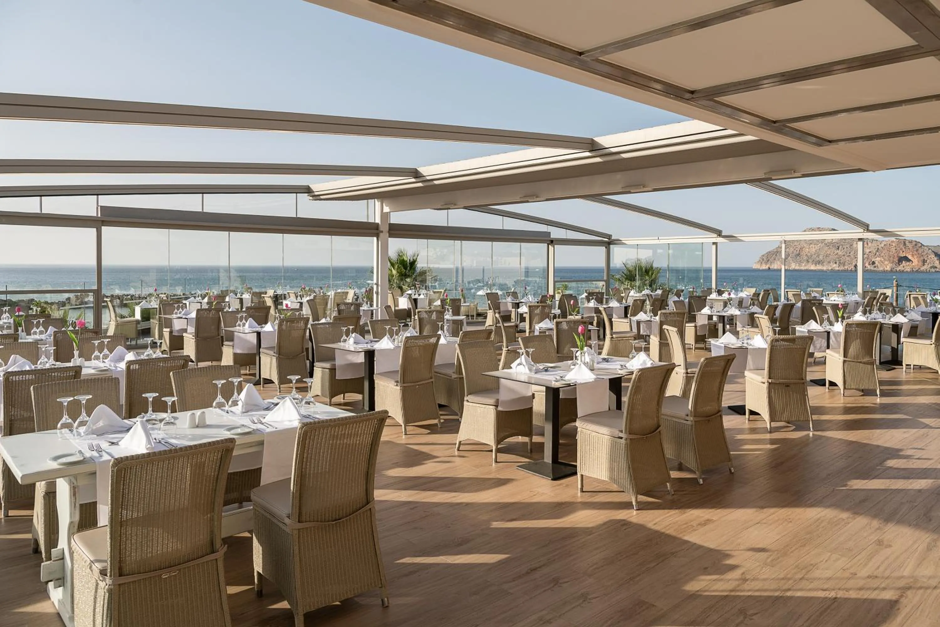 Restaurant/places to eat in Porto Platanias Beach Resort & Spa