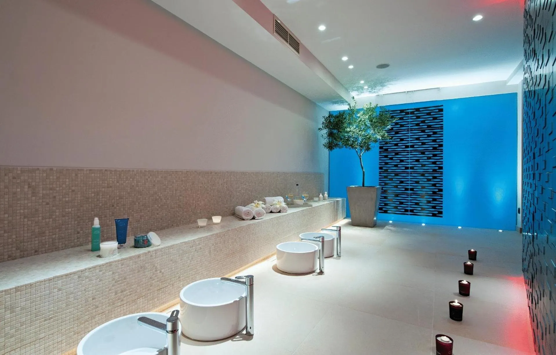 Spa and wellness centre/facilities in Porto Platanias Beach Resort & Spa