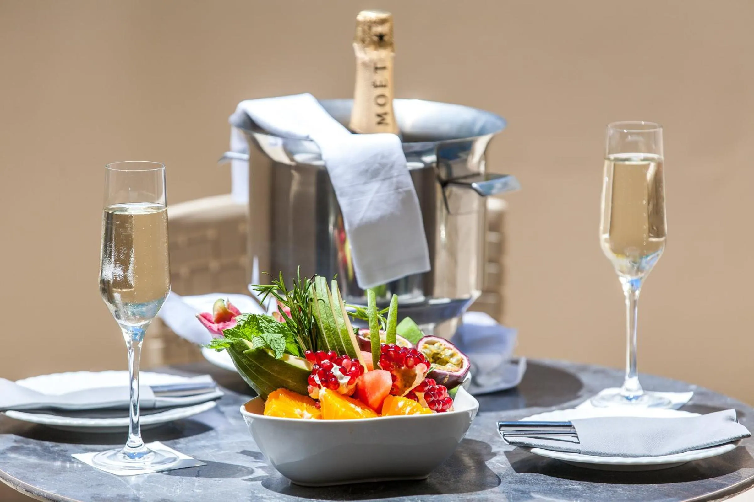 Food and drinks in Porto Platanias Beach Resort & Spa