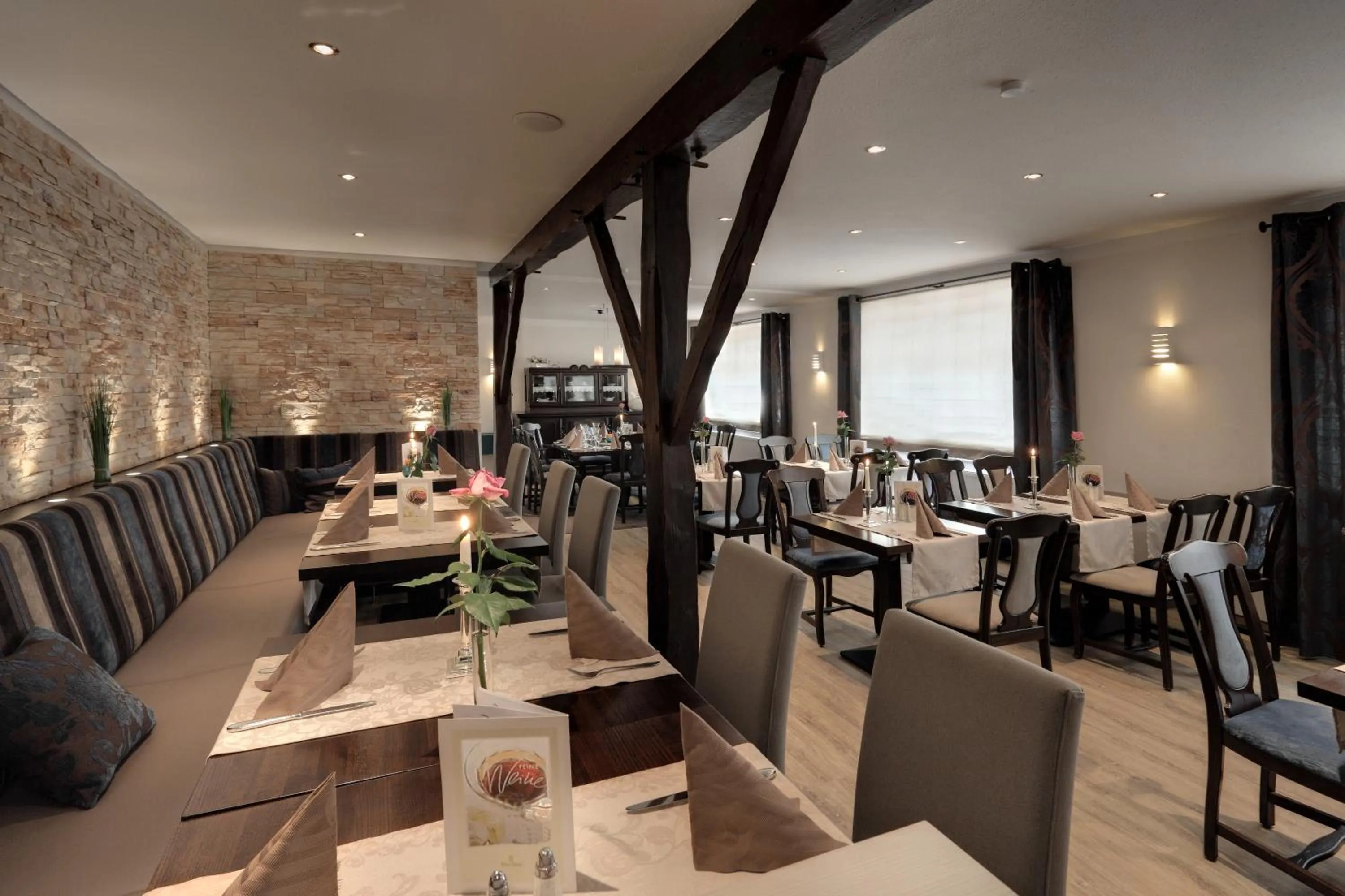 Restaurant/places to eat in Landhotel Esen