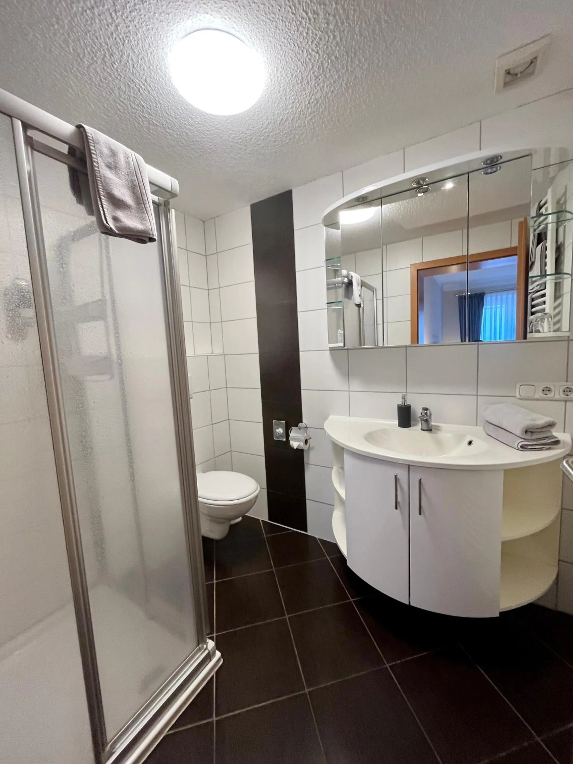 Bathroom in Landhotel Esen