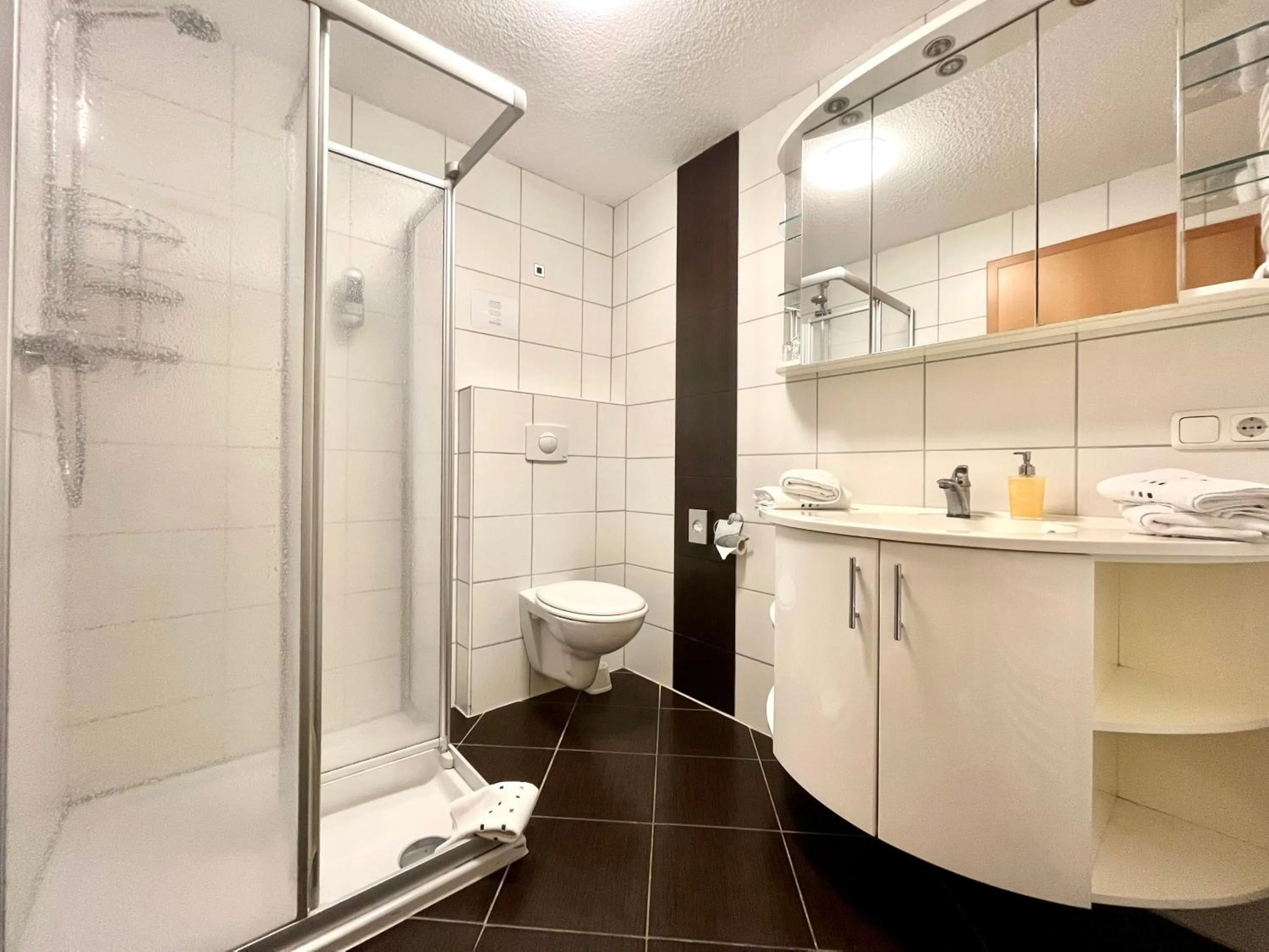 Bathroom in Landhotel Esen