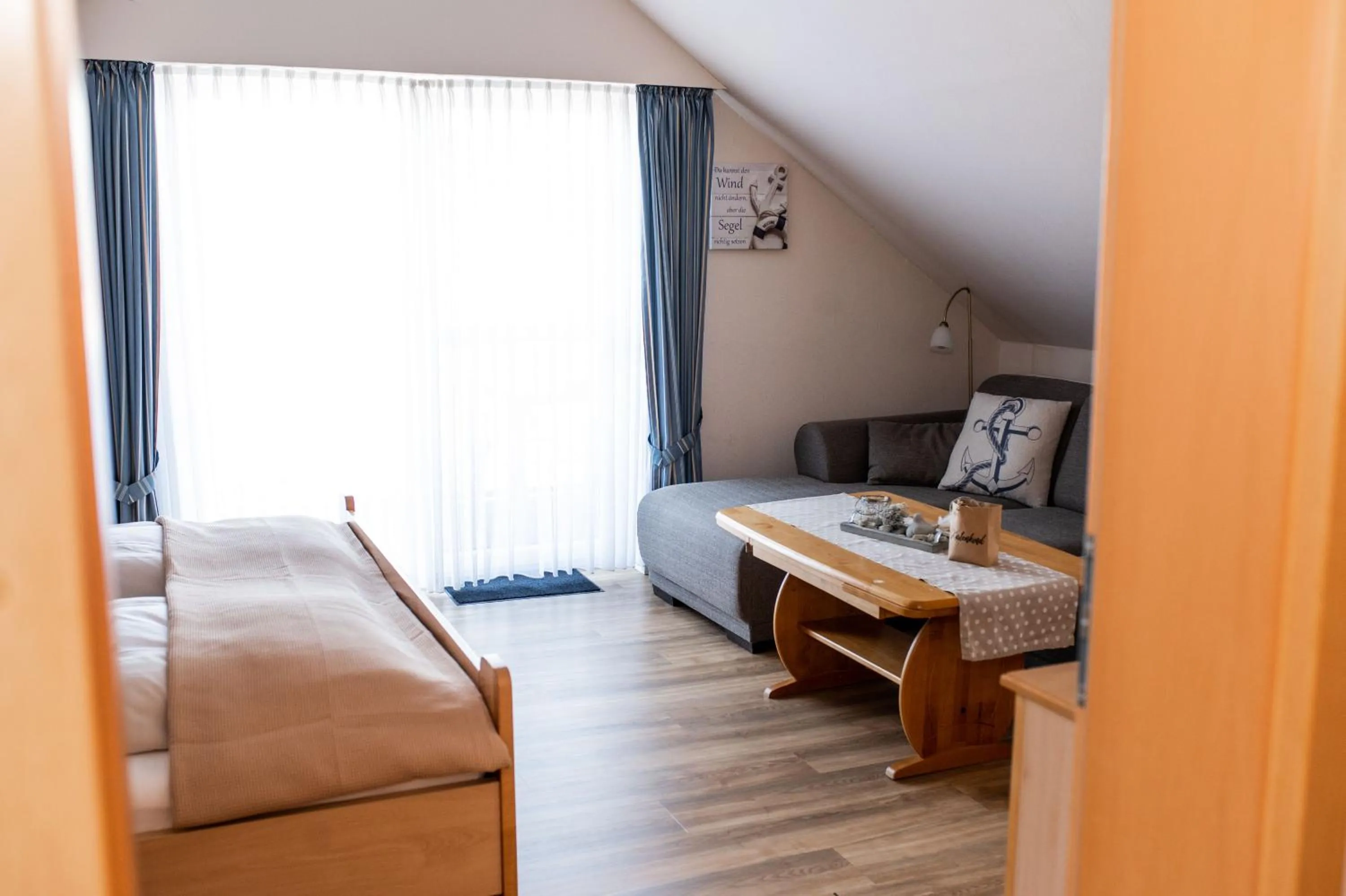 Photo of the whole room, Bed in Landhotel Esen