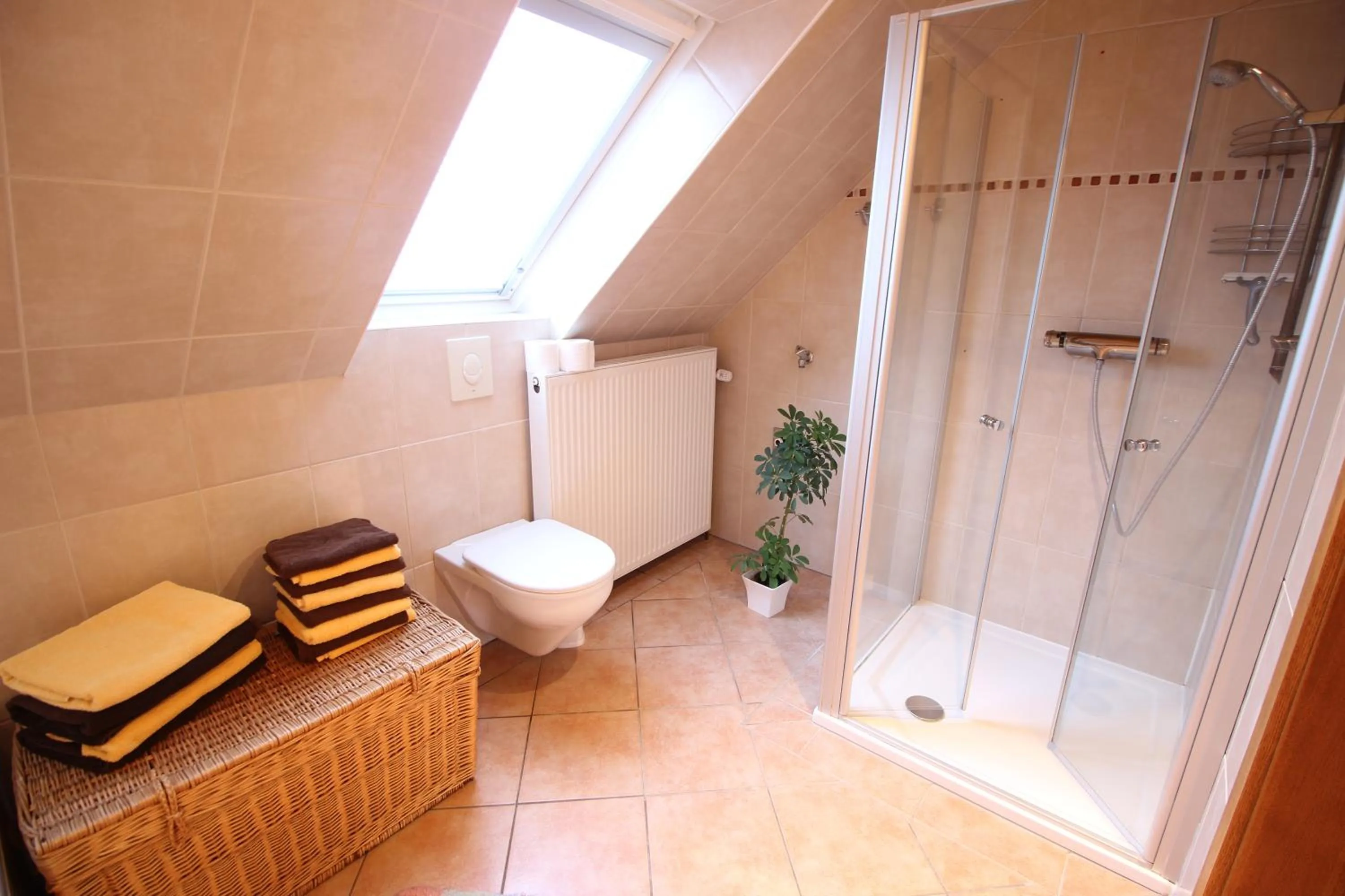 Bathroom in Landhotel Esen