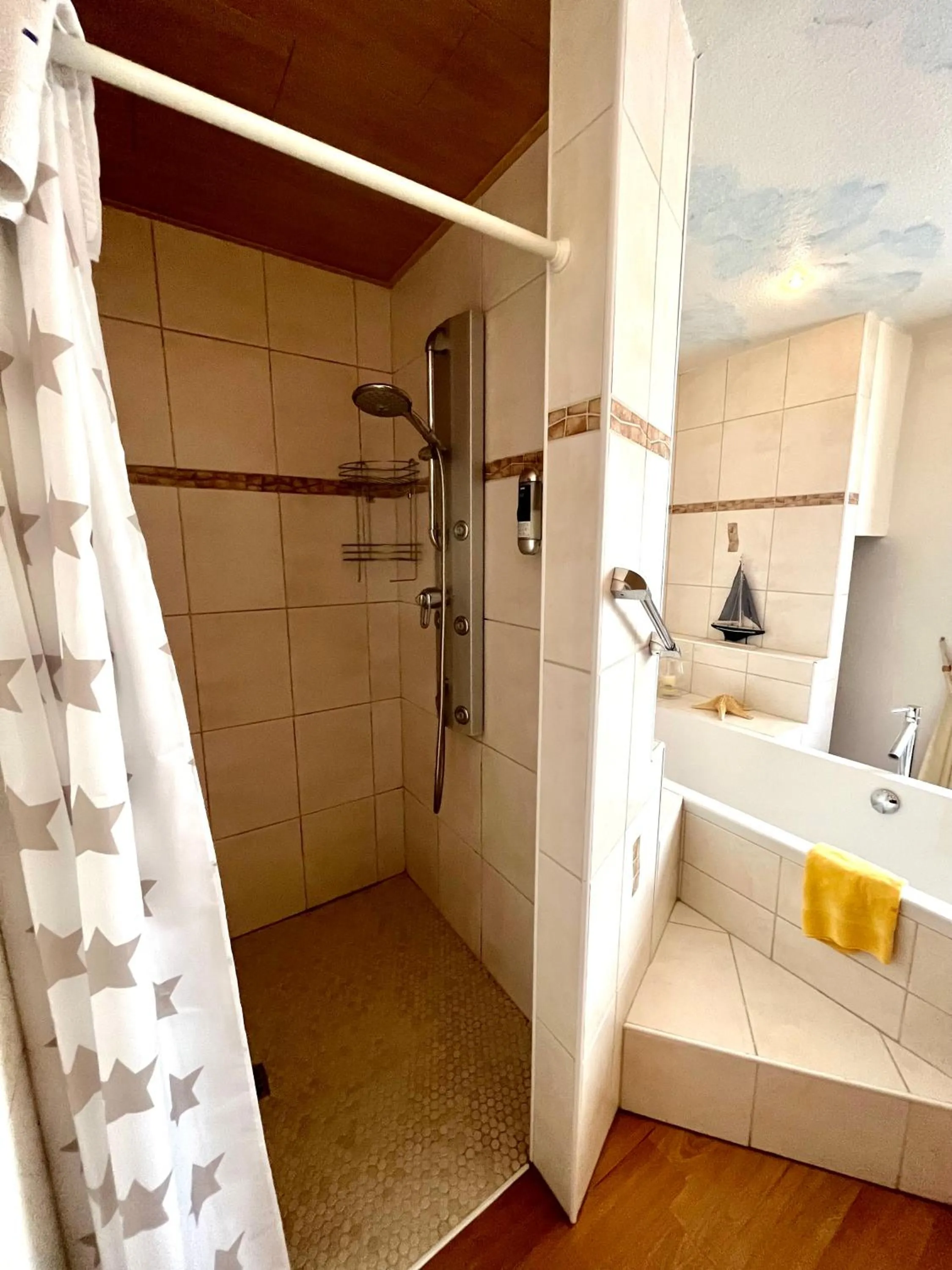 Shower in Landhotel Esen