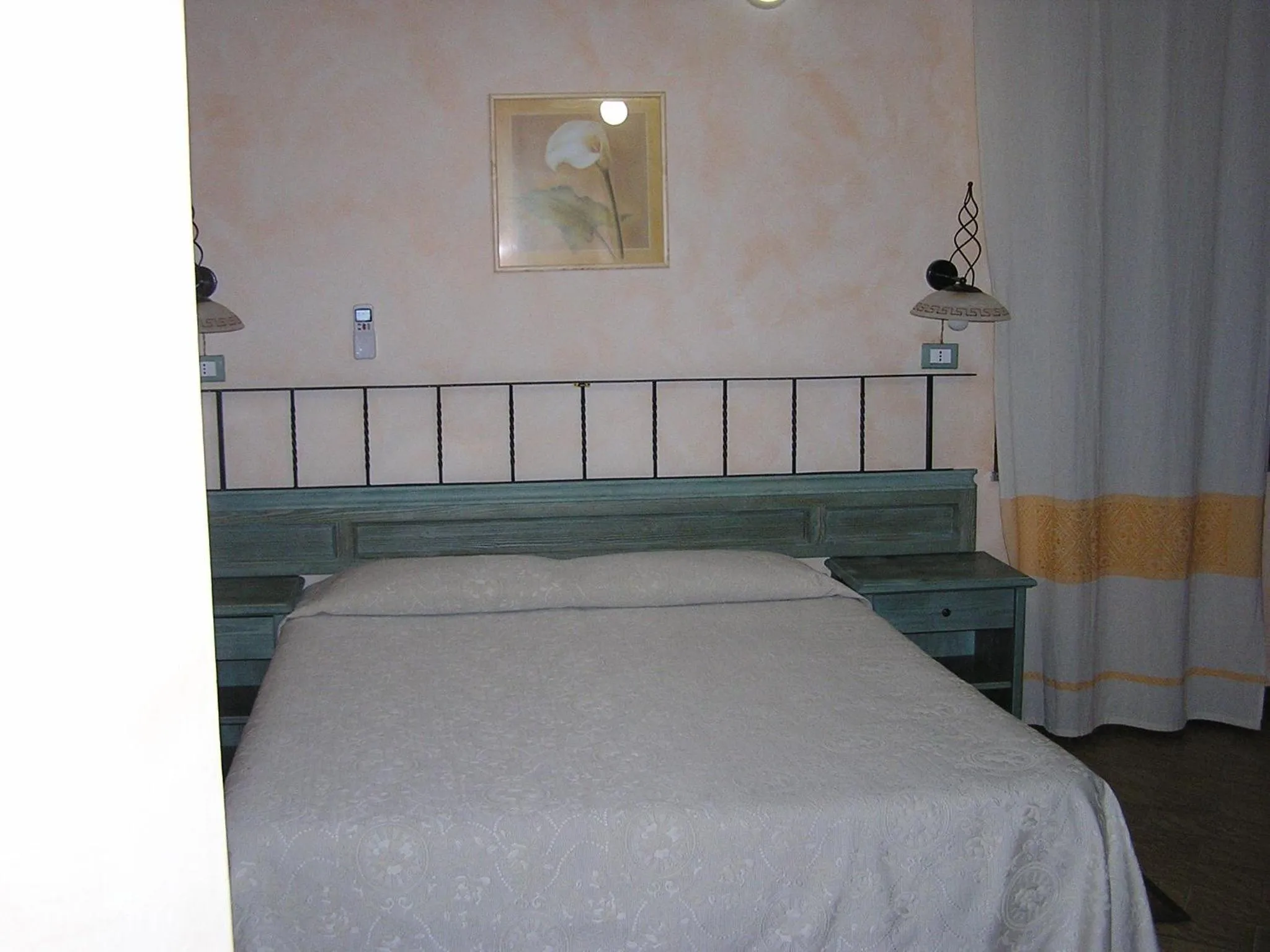 Bed in Hotel Mistral