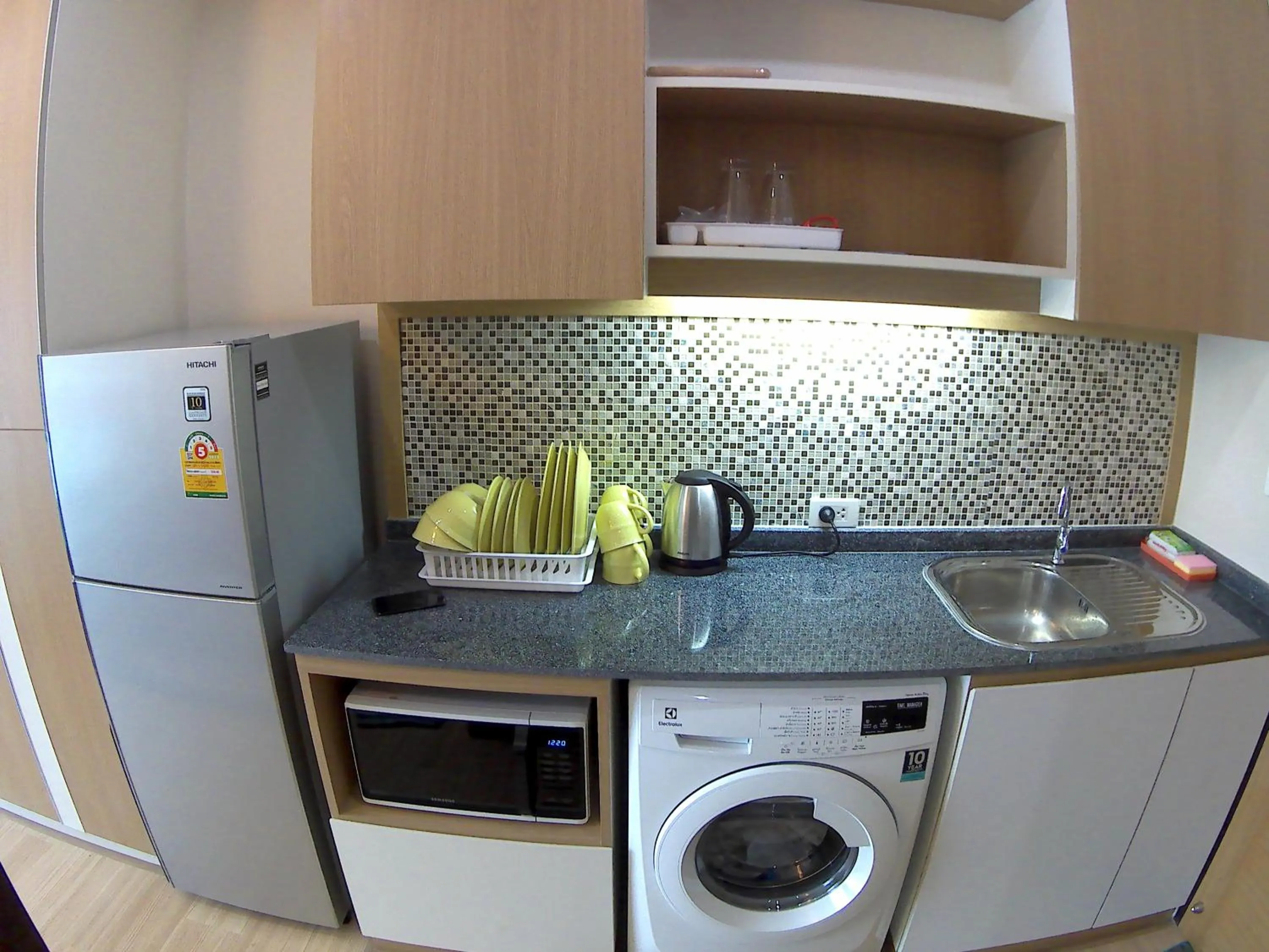 Coffee/tea facilities in Naithon condominium A-103