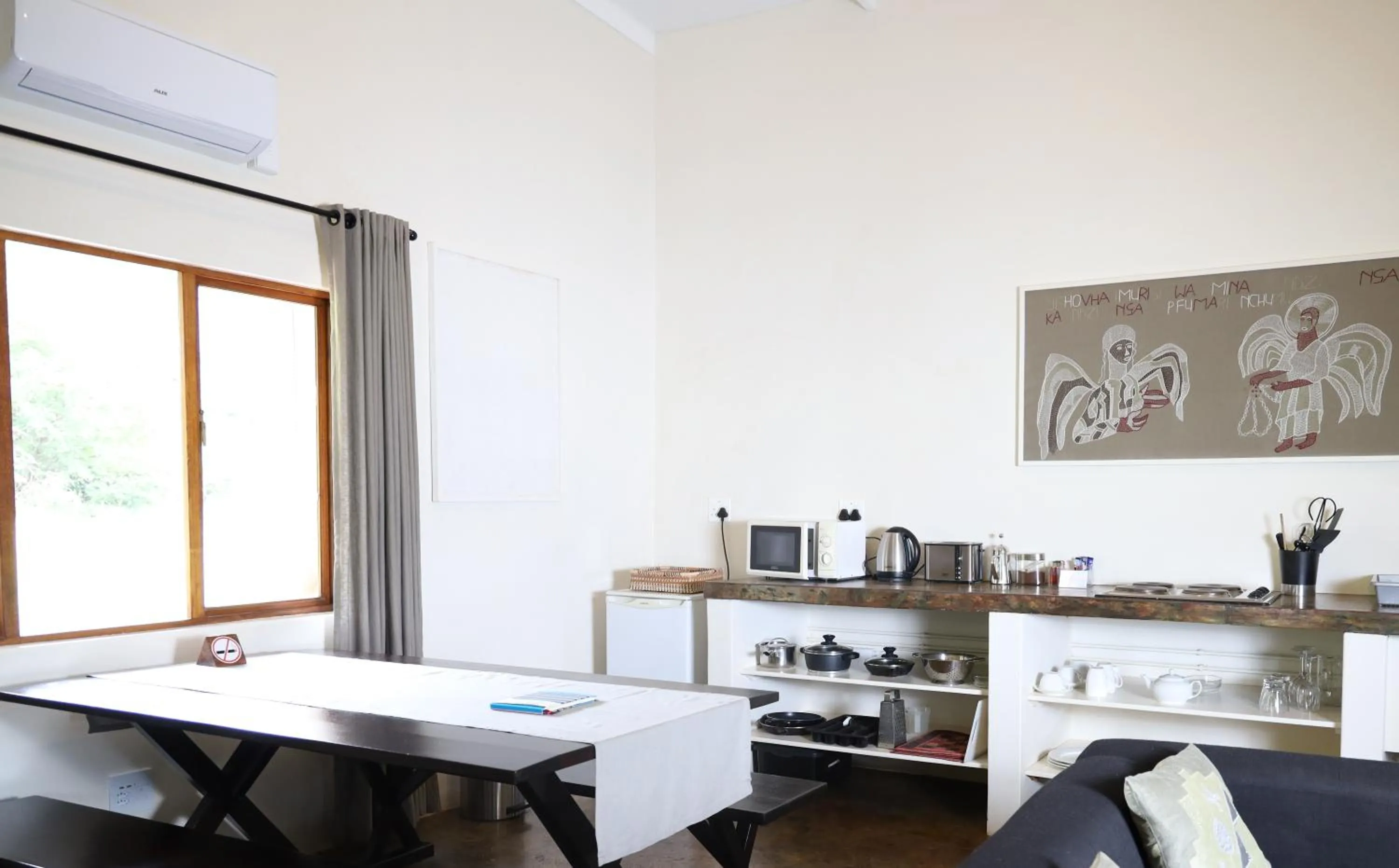 Kitchen or kitchenette in Madi a Thavha Mountain Lodge