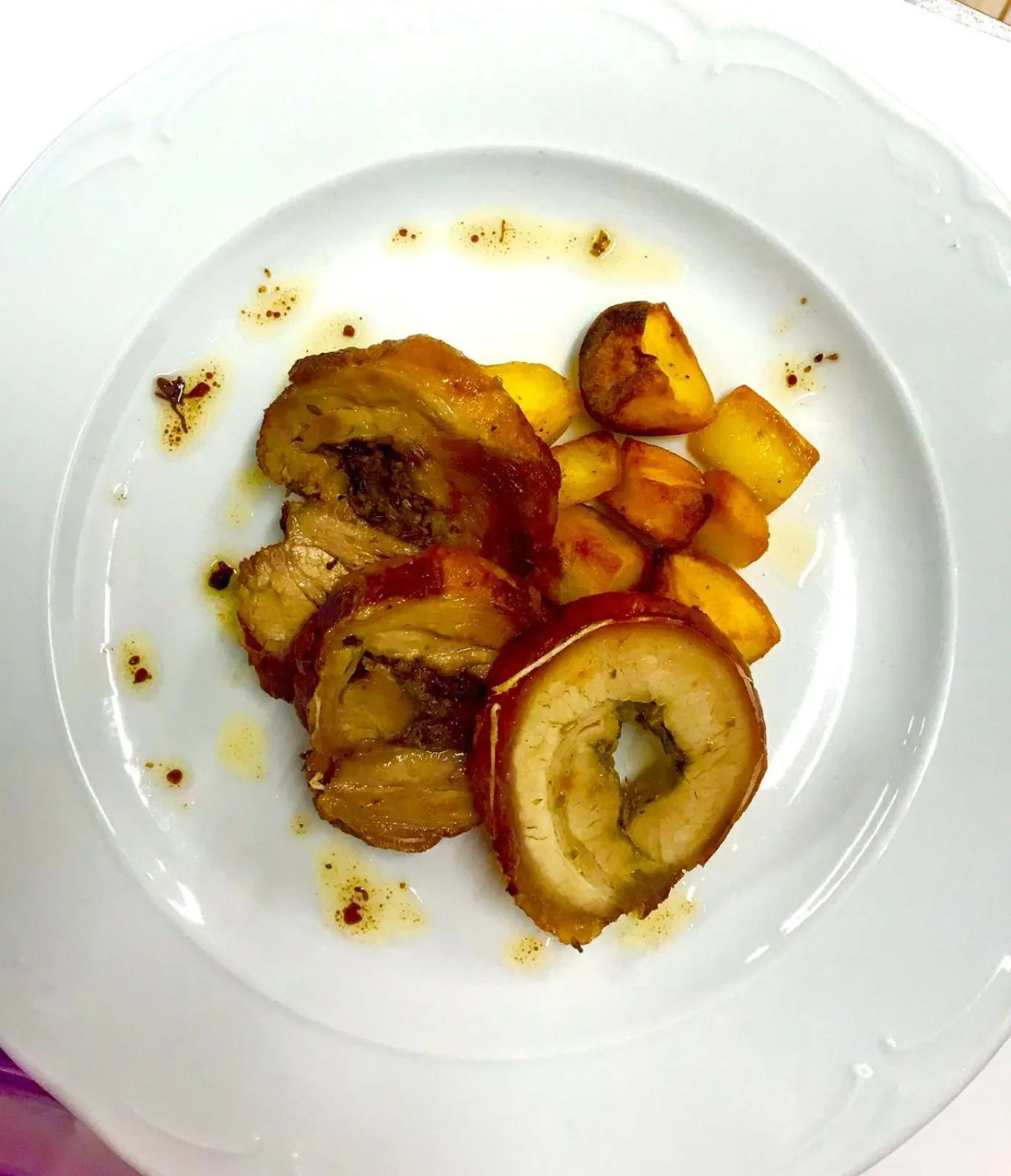 Food and drinks in Castello Cortevecchio