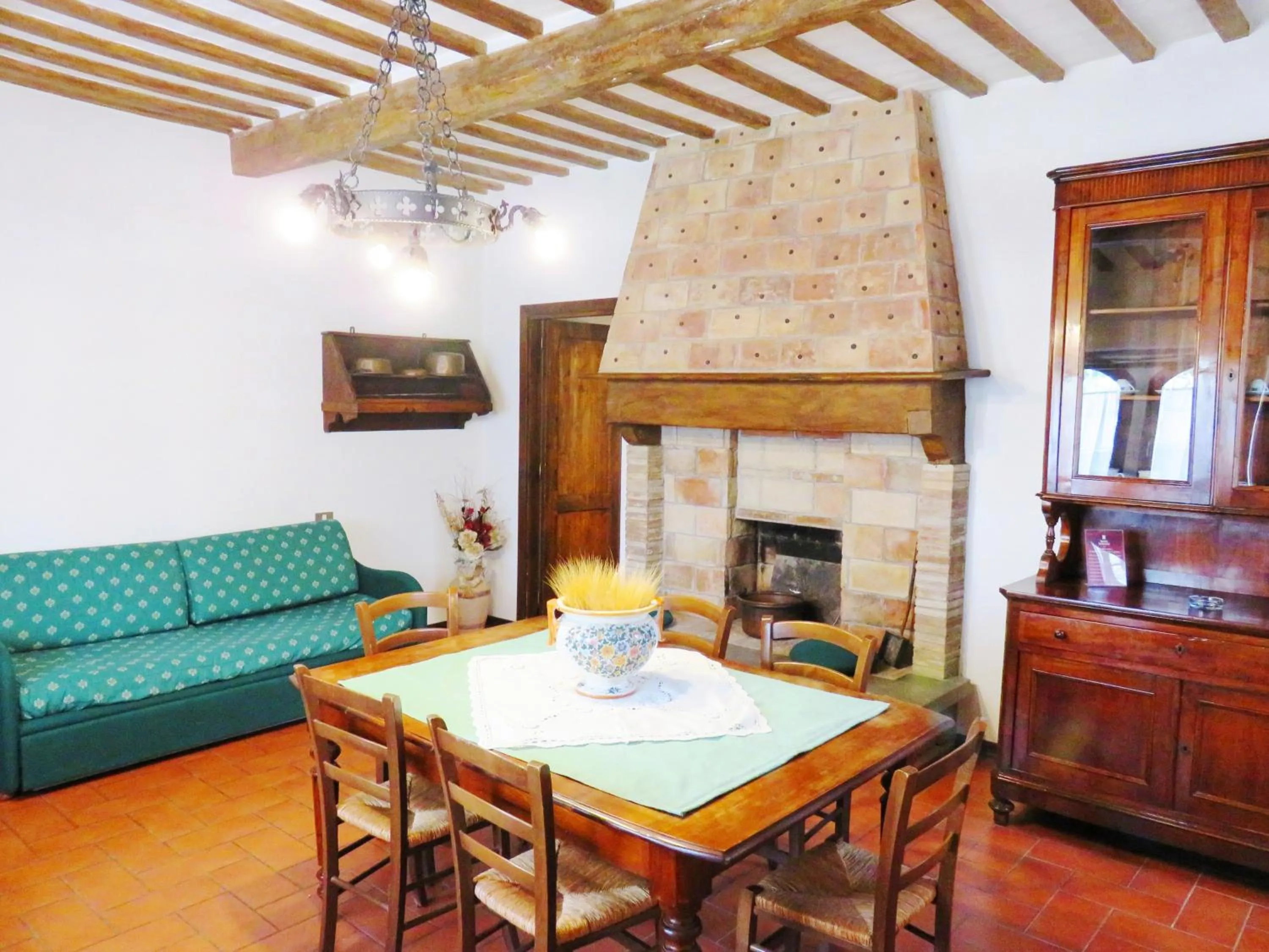 Kitchen or kitchenette in Castello Cortevecchio