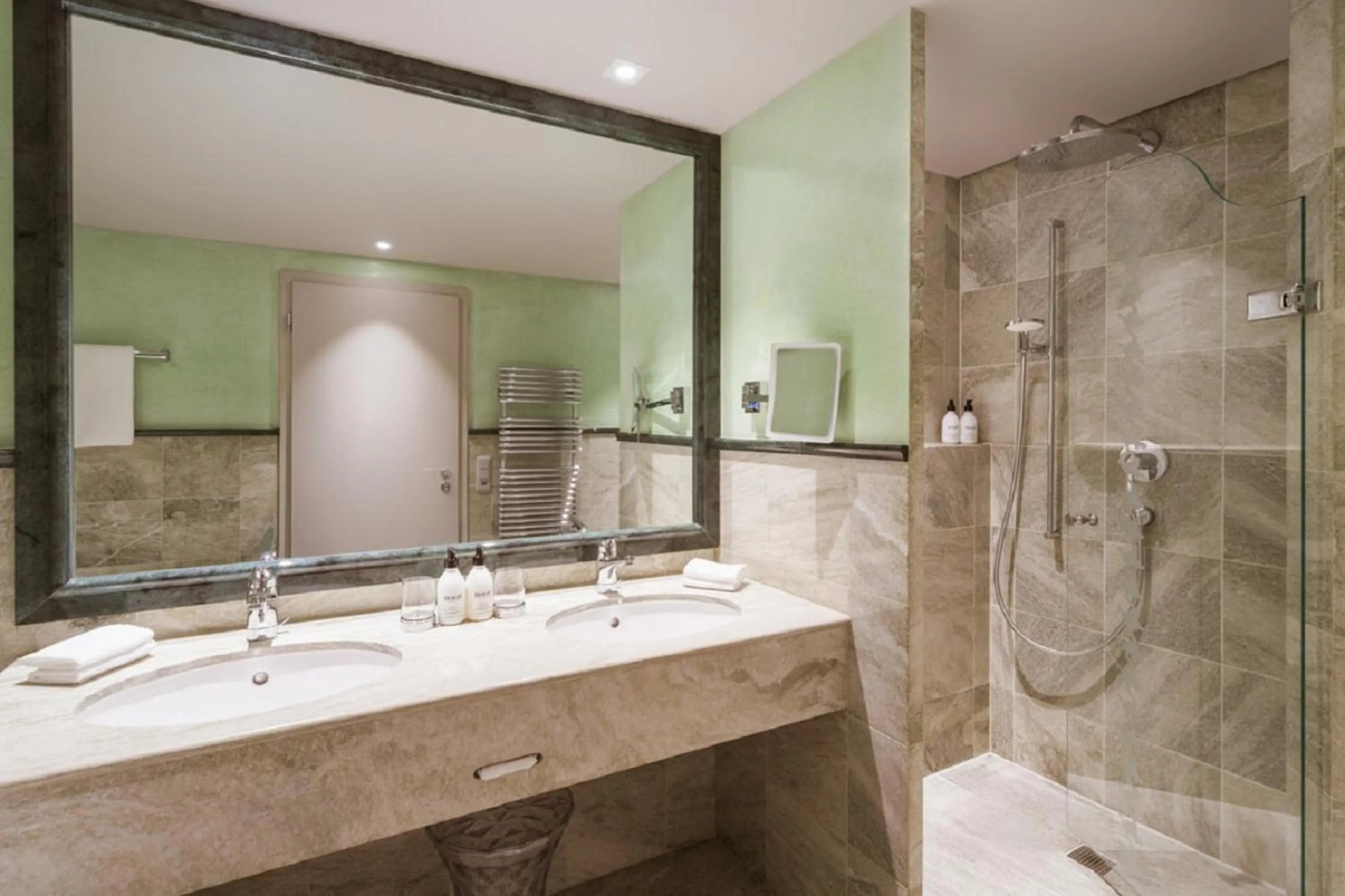 Bathroom in Hotel Eden Roc - The Leading Hotels of the World