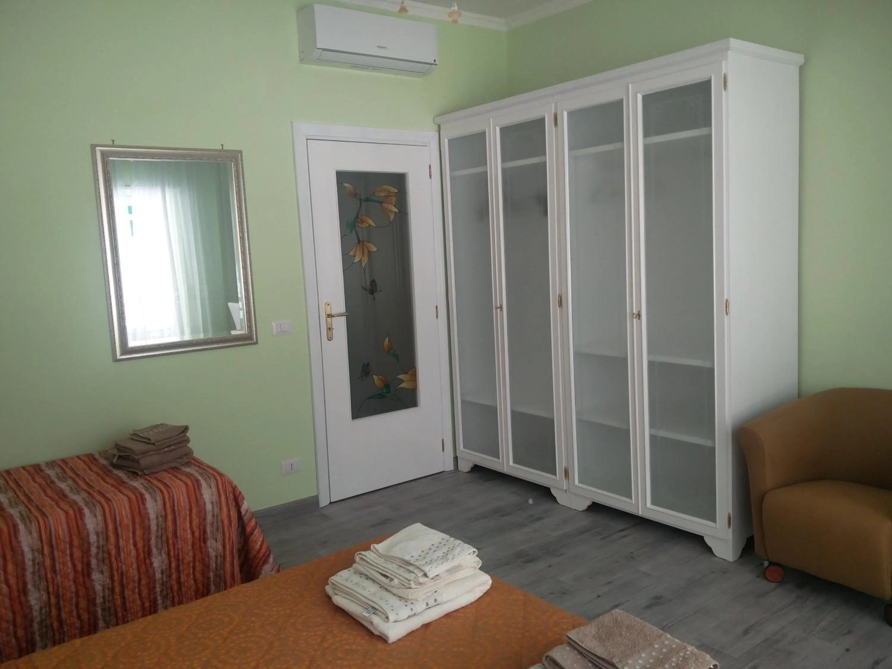 Bedroom in Julia B&B