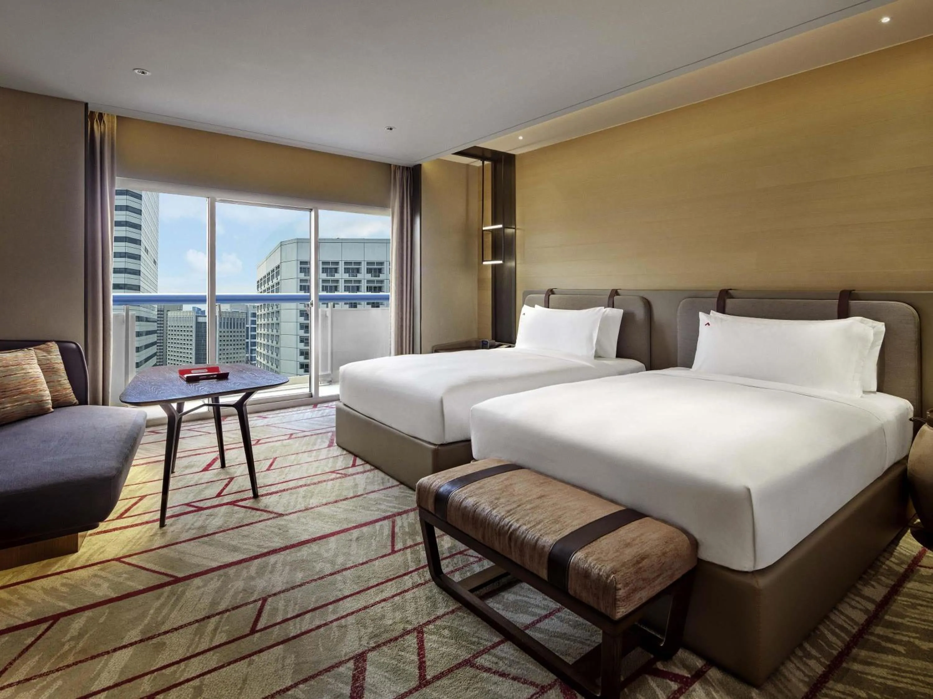 Bedroom, Bed in Swissotel The Stamford Singapore