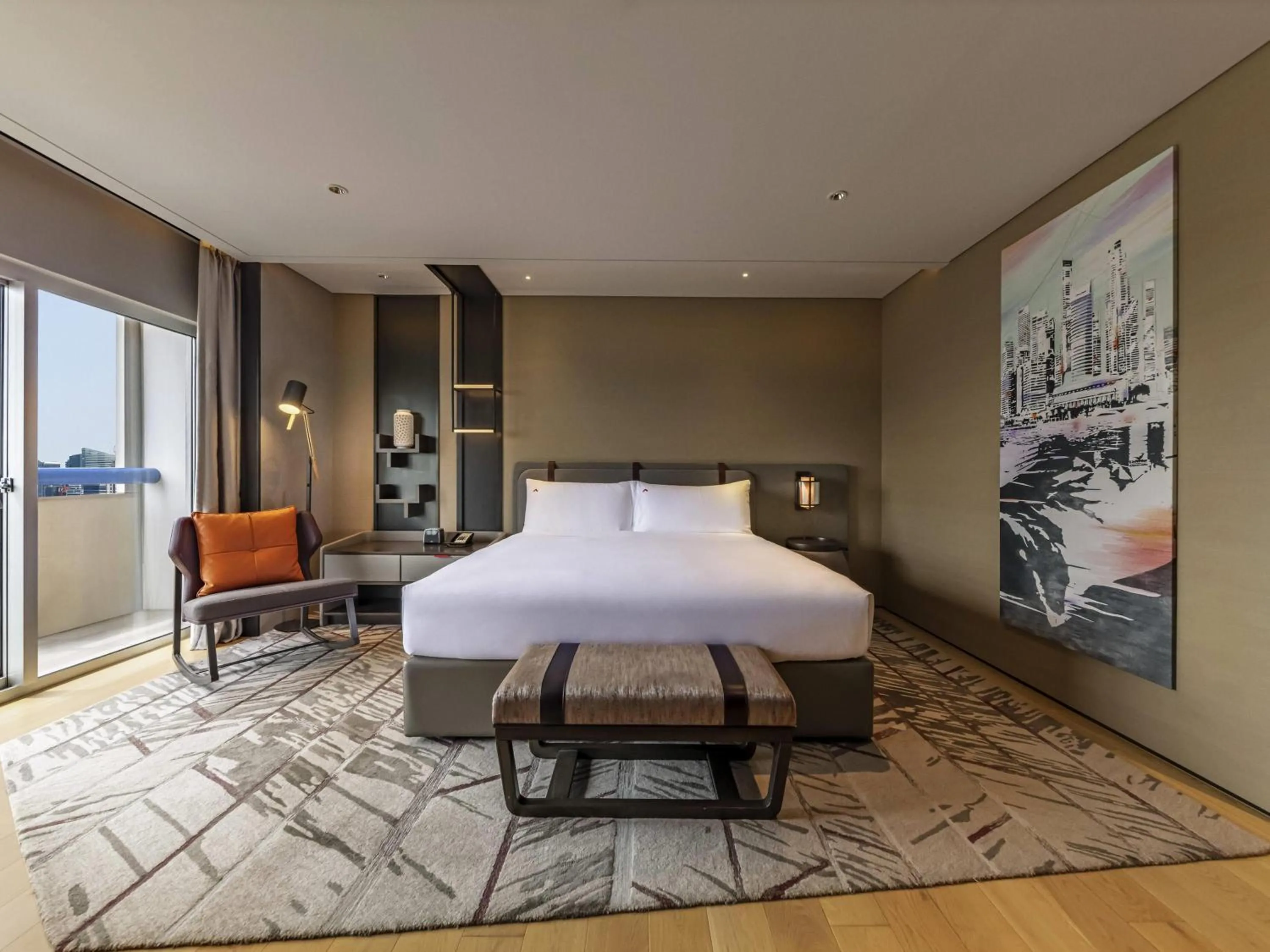 Bedroom, Bed in Swissotel The Stamford Singapore