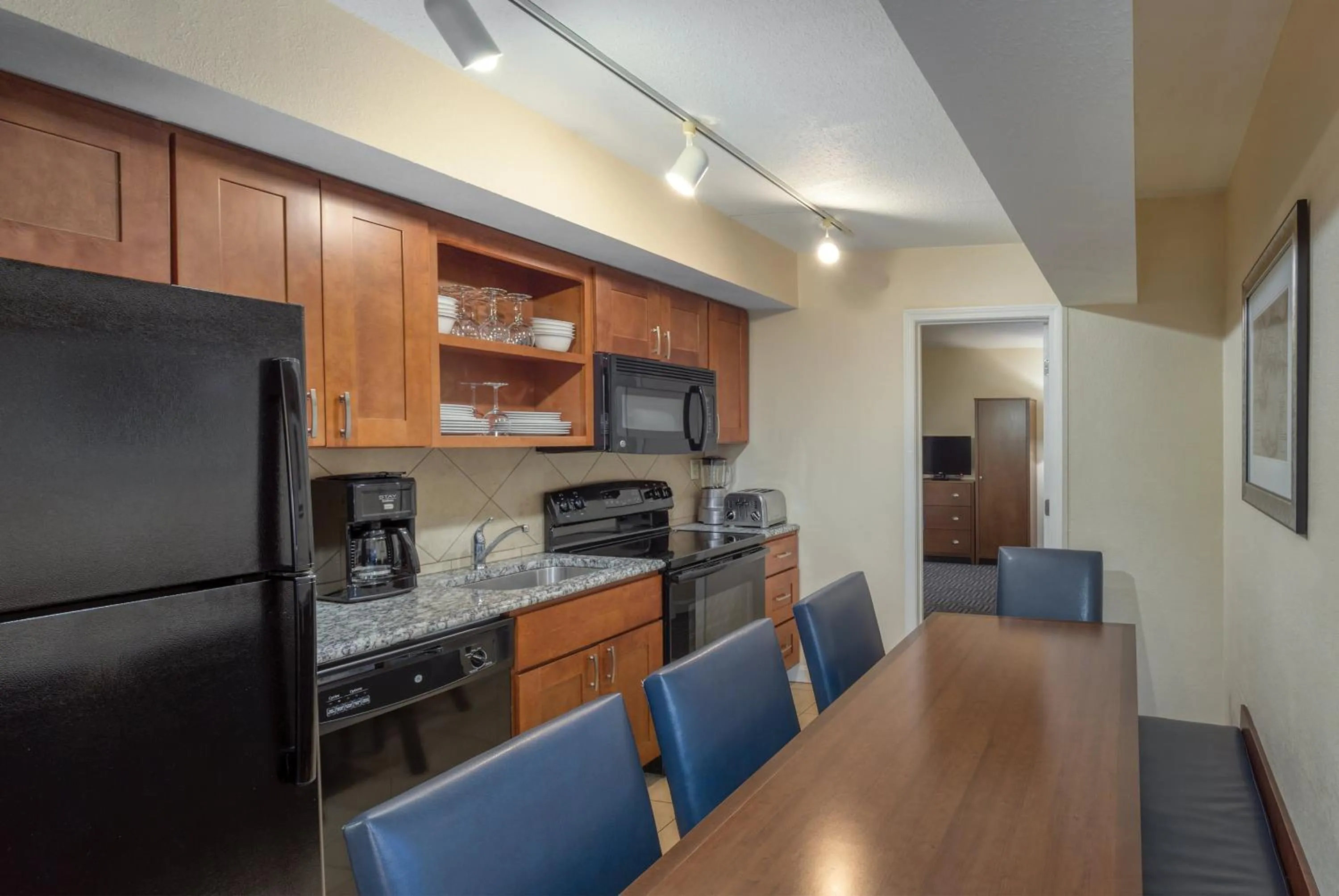 Food and drinks in Club Wyndham Long Wharf