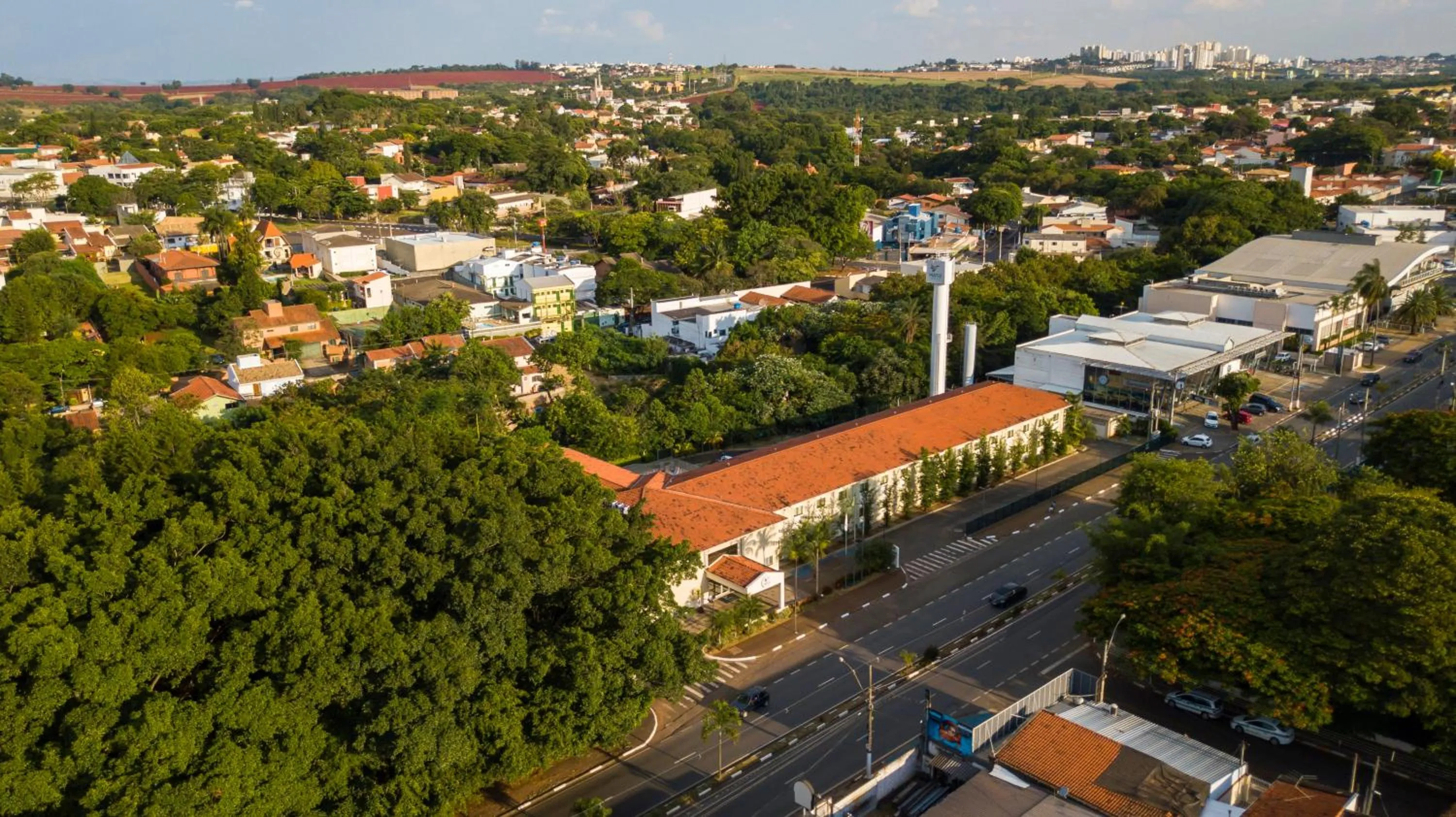 Bird's eye view in Matiz Barão Geraldo Express Hotel