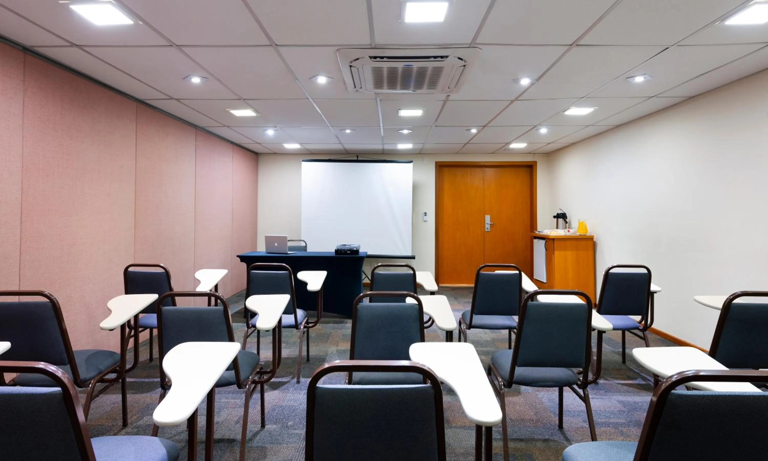 Business facilities in Matiz Barão Geraldo Express Hotel