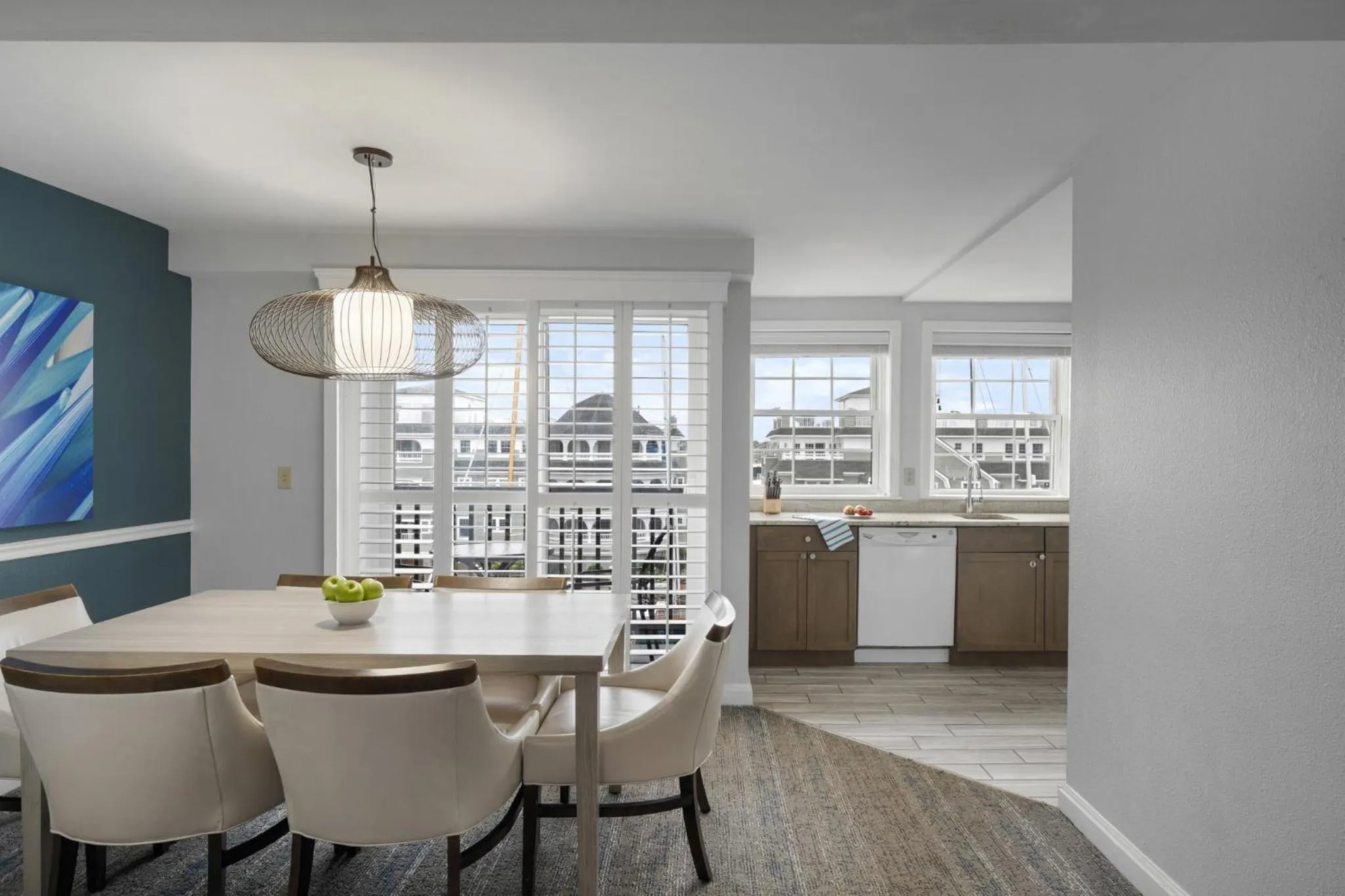 Restaurant/places to eat in Club Wyndham Newport Onshore