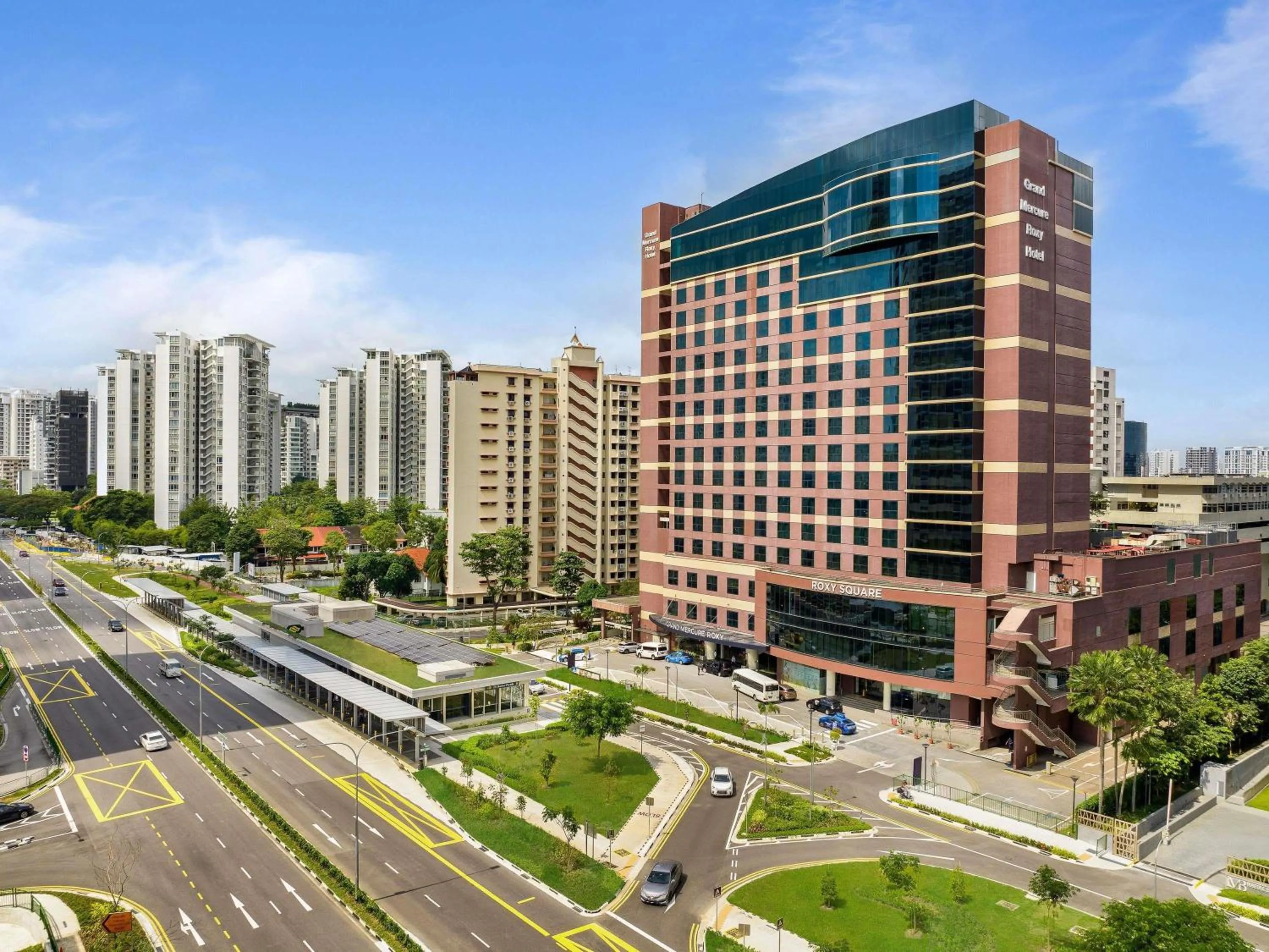 Property building in Grand Mercure Singapore Roxy