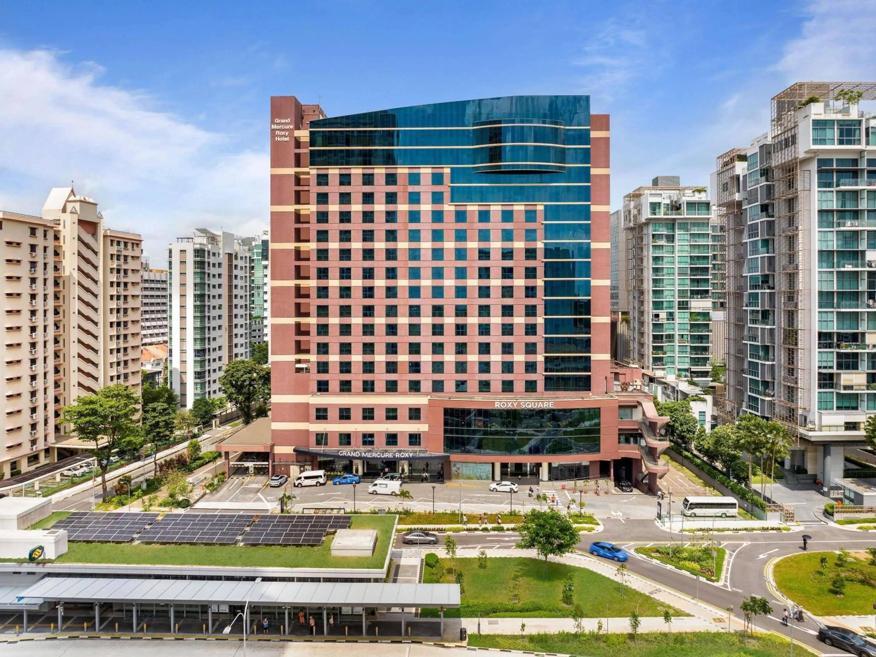 Property building in Grand Mercure Singapore Roxy