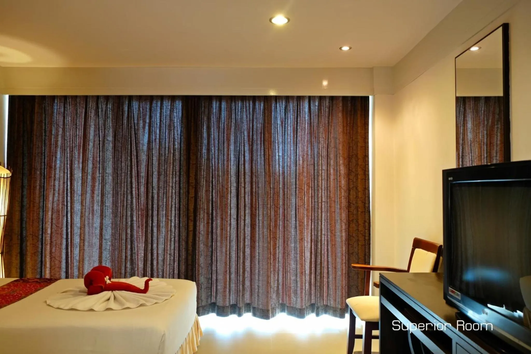 Bed in Ananda Lanta Resort - SHA Extra Plus
