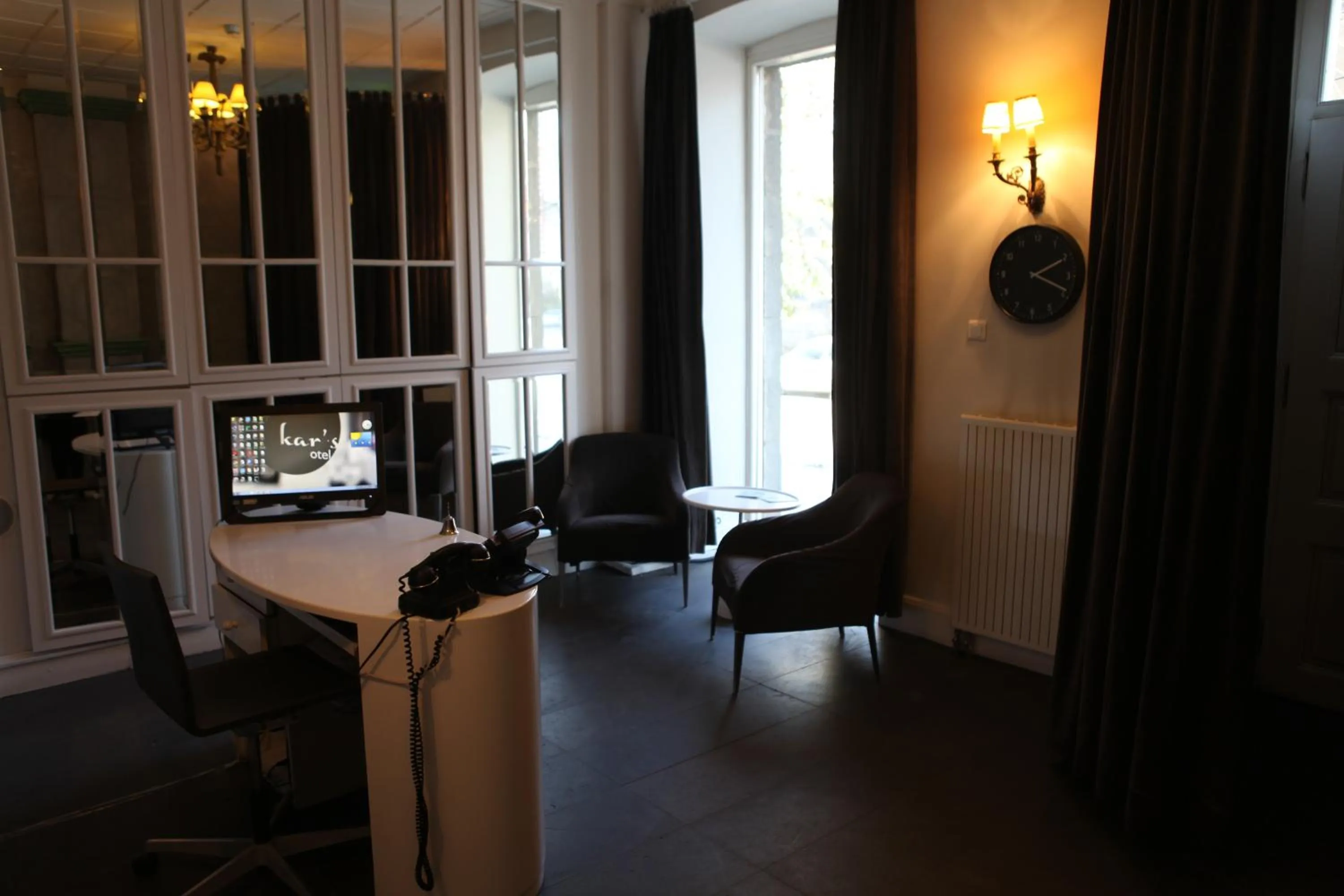 Other in Kar's Hotel