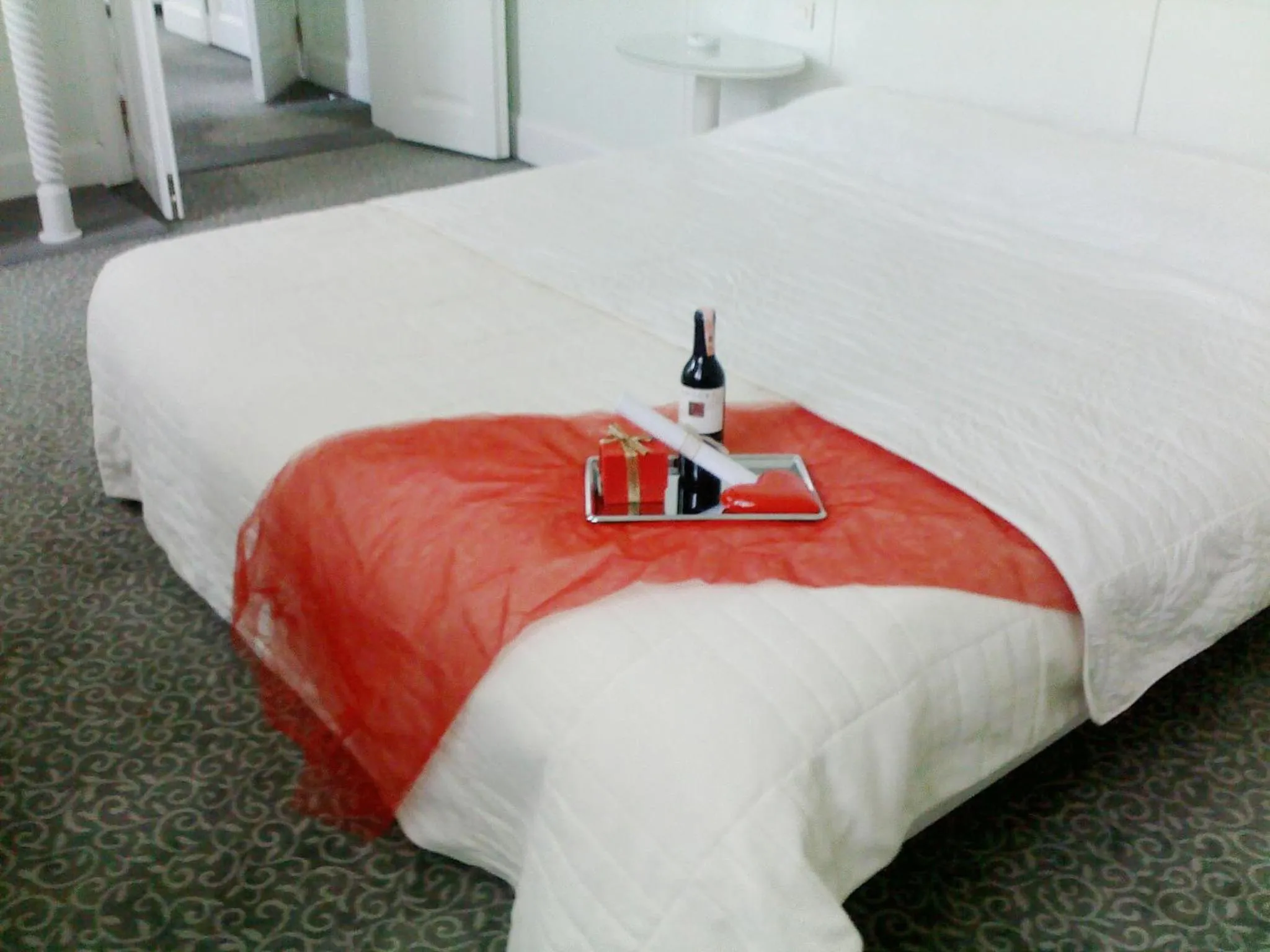 Bedroom, Bed in Kar's Hotel