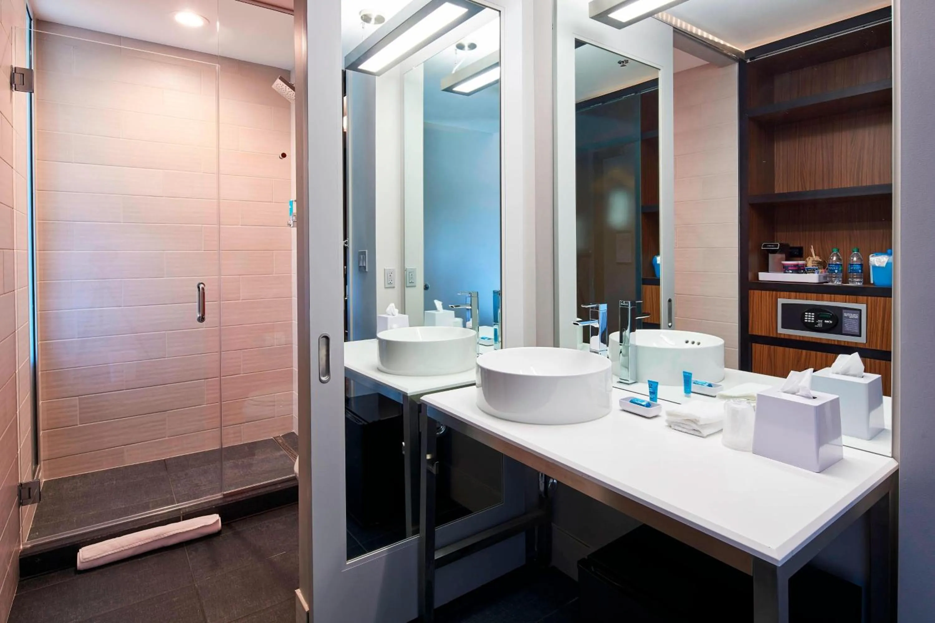 Bathroom in Aloft Cleveland Airport