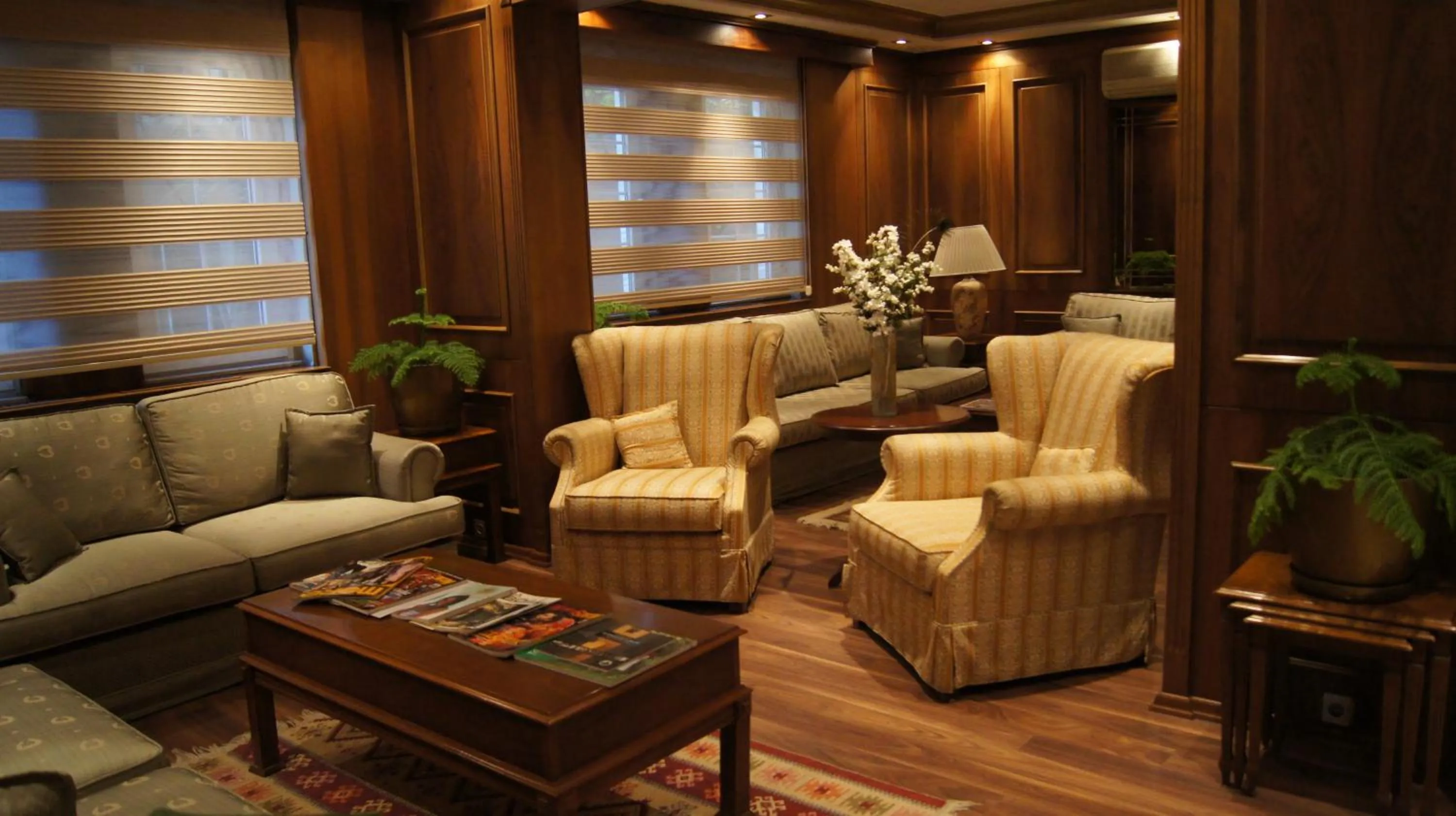 Seating area in Elit Palas Hotel