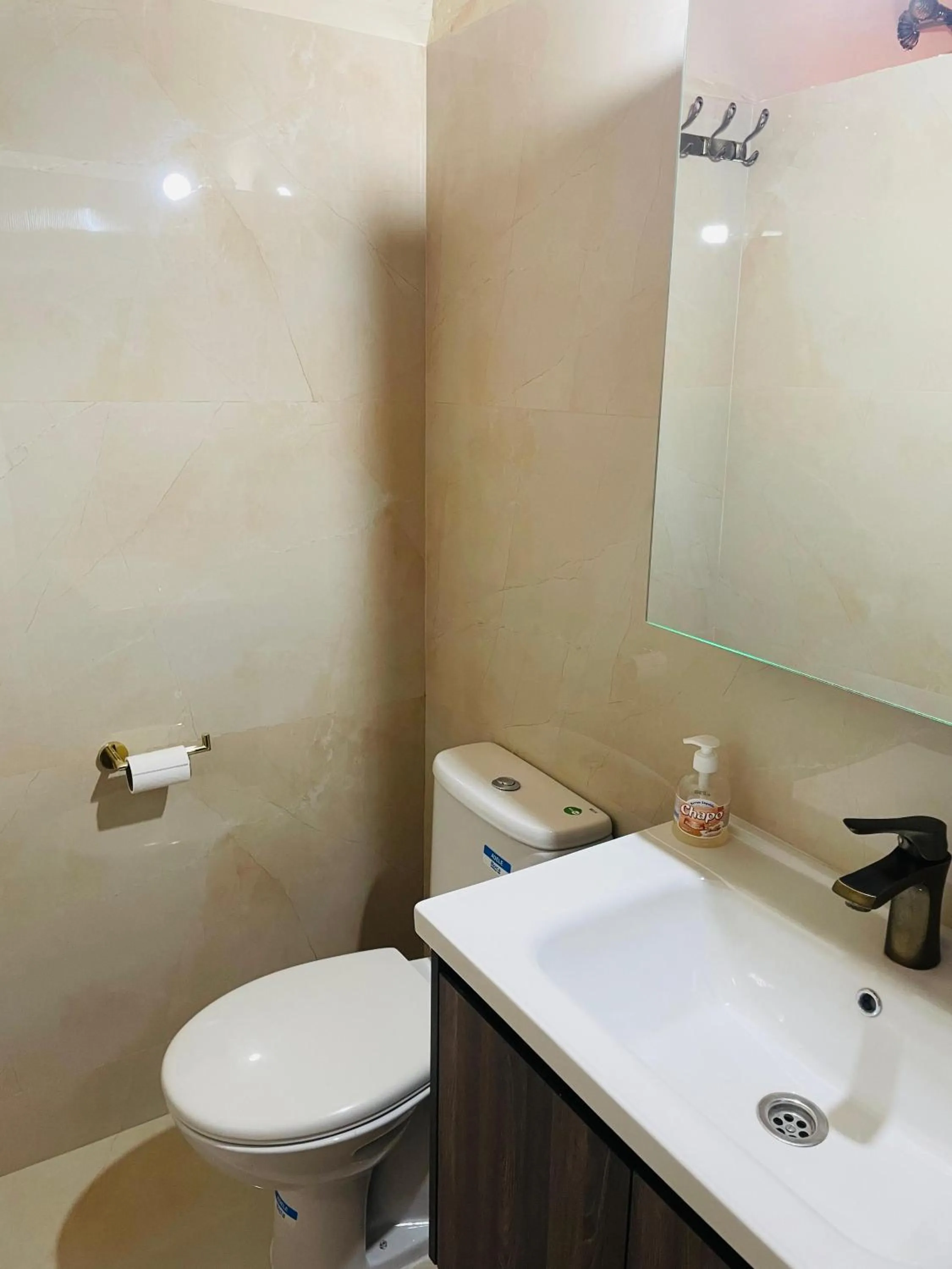 Shower in Bassatine Skoura