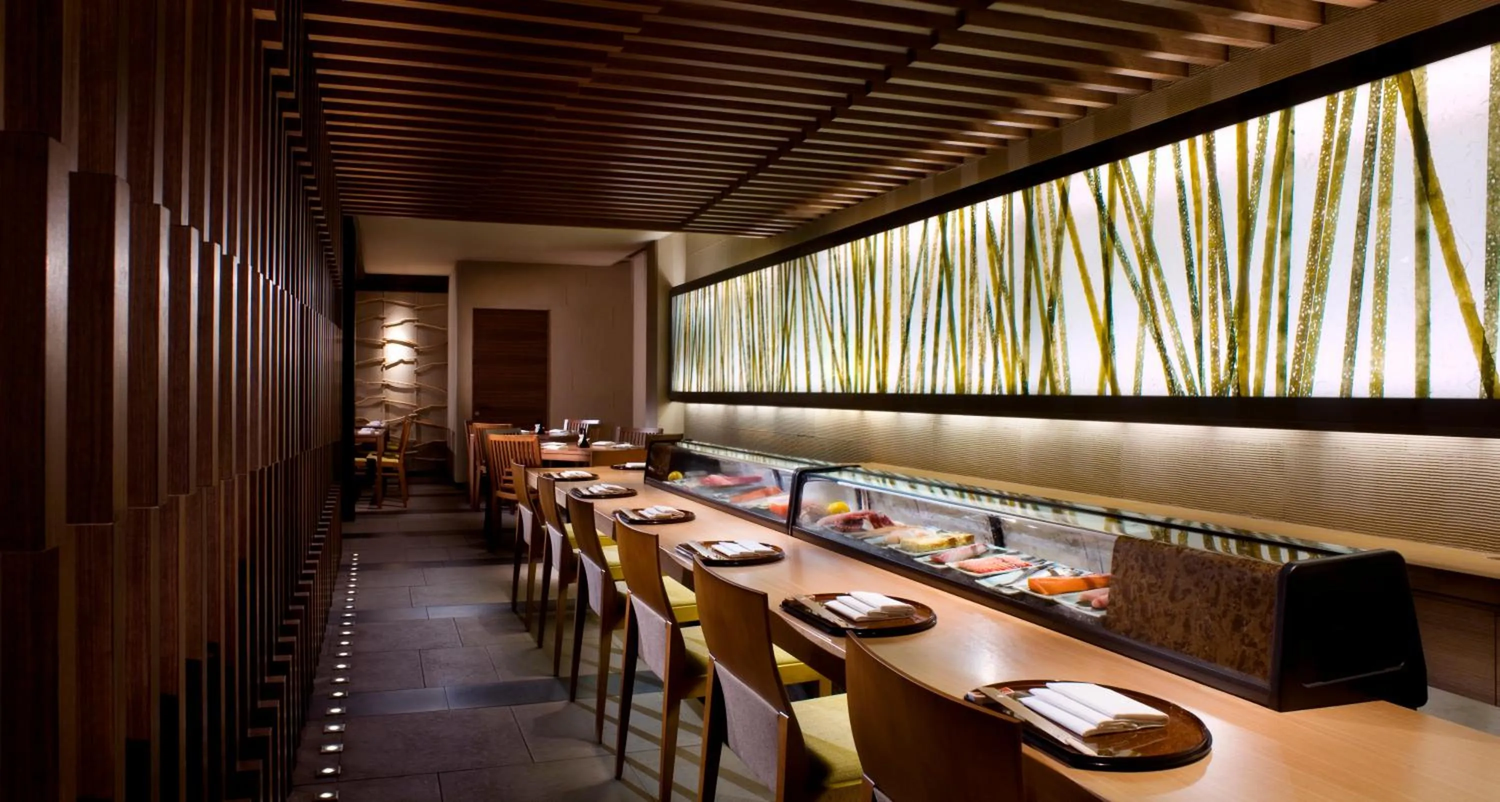 Restaurant/places to eat in Pan Pacific Singapore