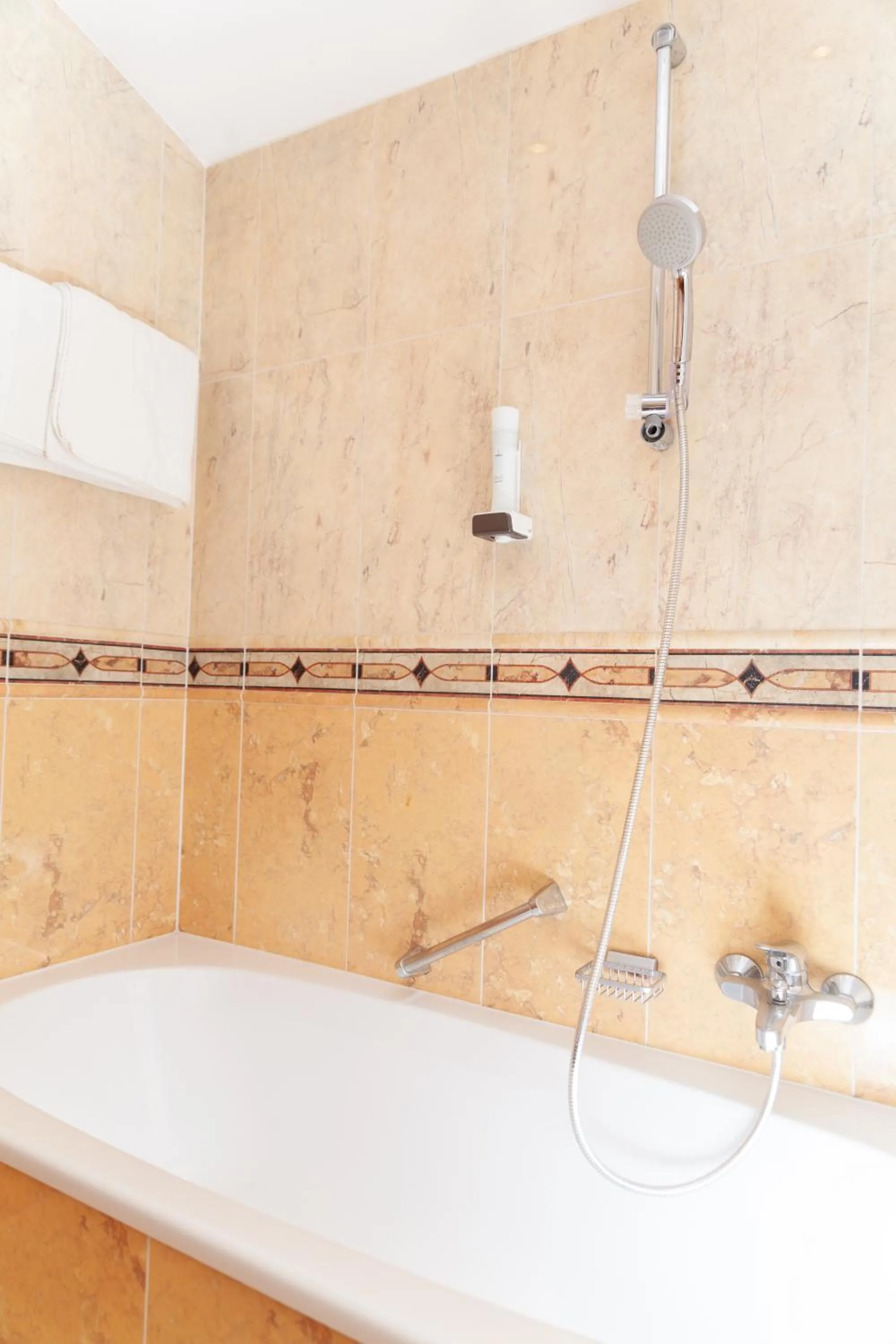 Bruggerhof - Camping, Restaurant, Hotel