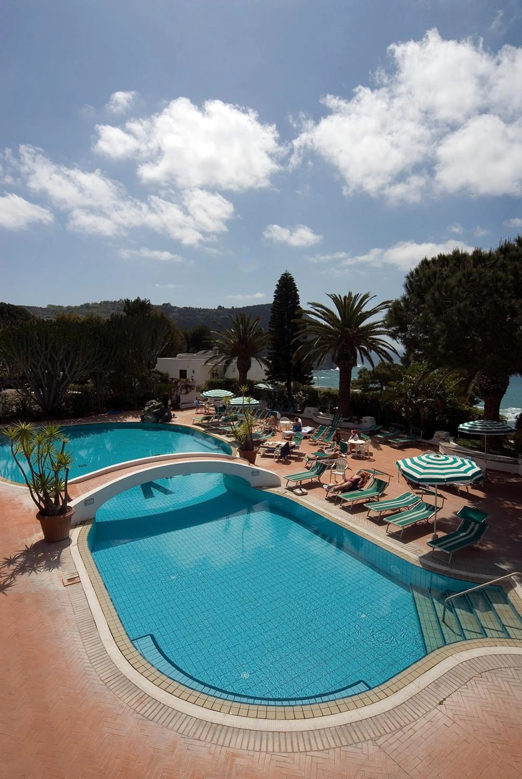 Swimming pool in Hotel Terme Villa Teresa