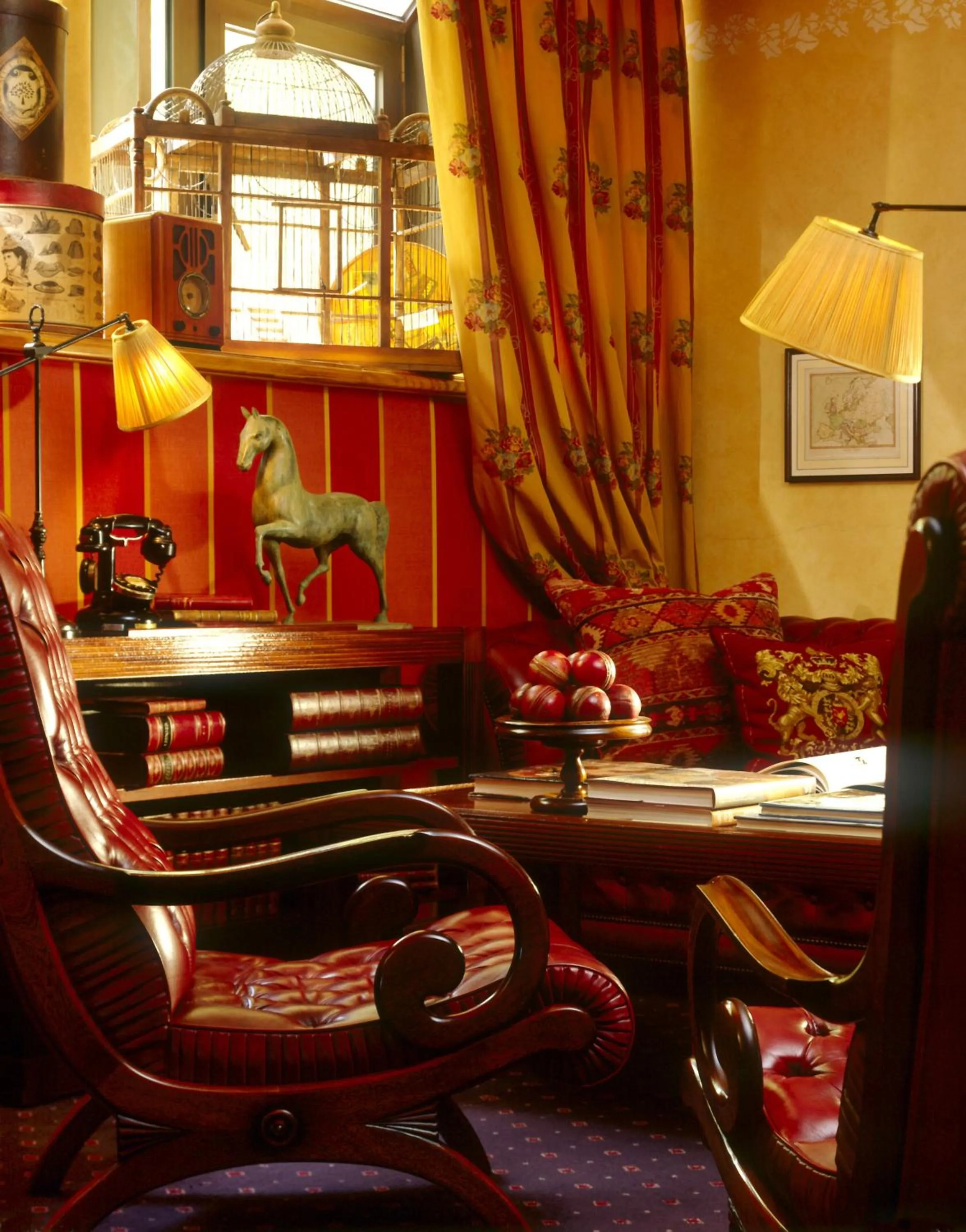 Communal lounge/ TV room in Hotel Britannique