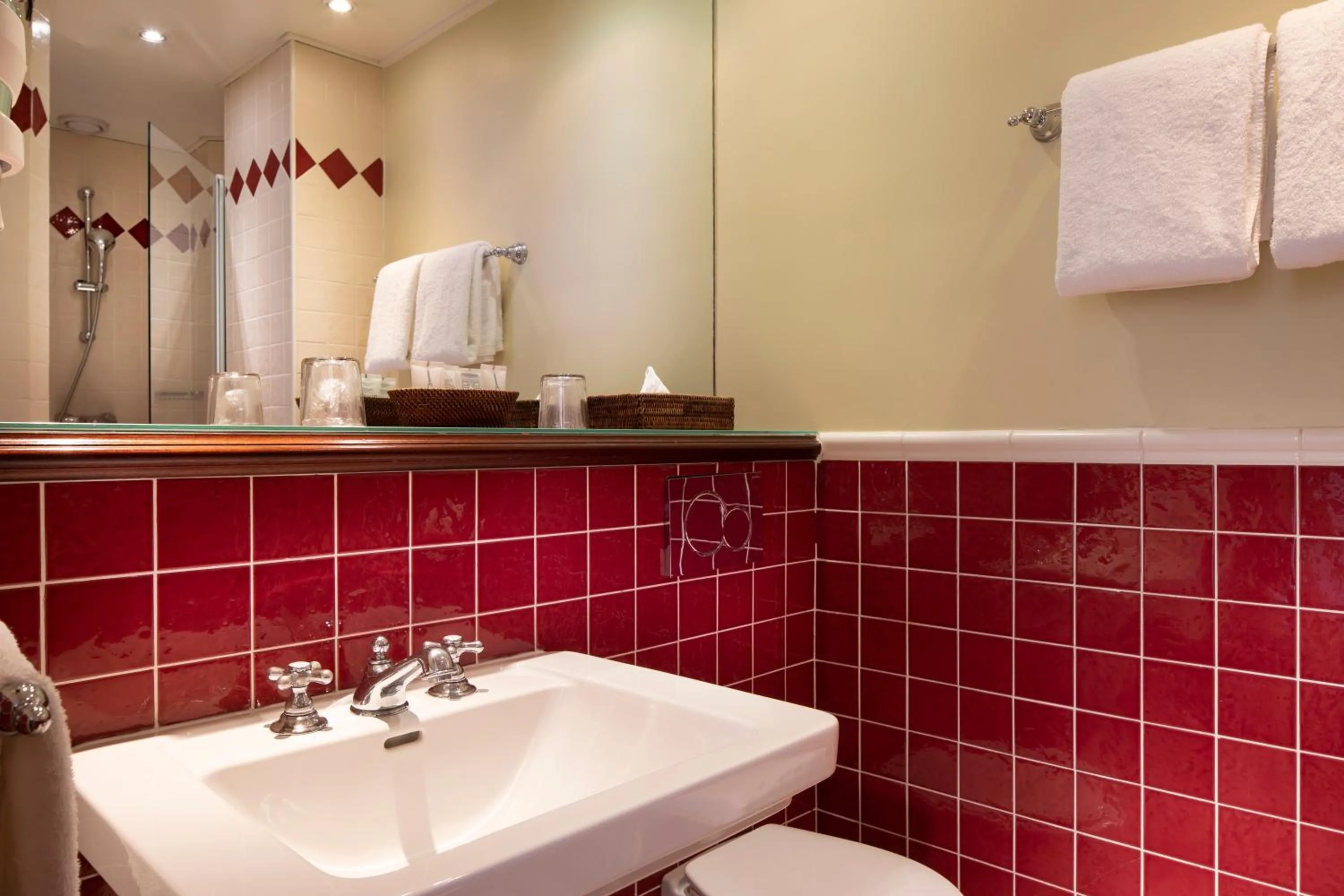 Bathroom in Hotel Britannique