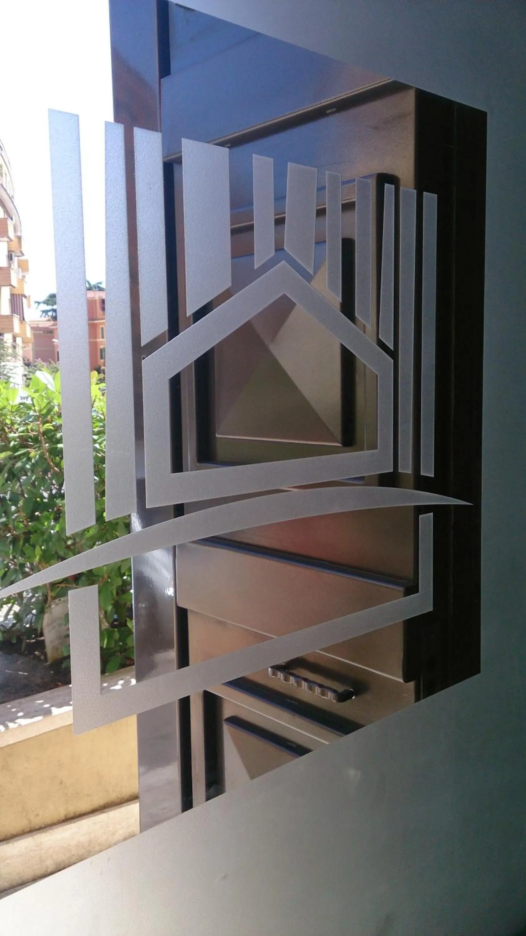 Facade/entrance in Roma Scout Center