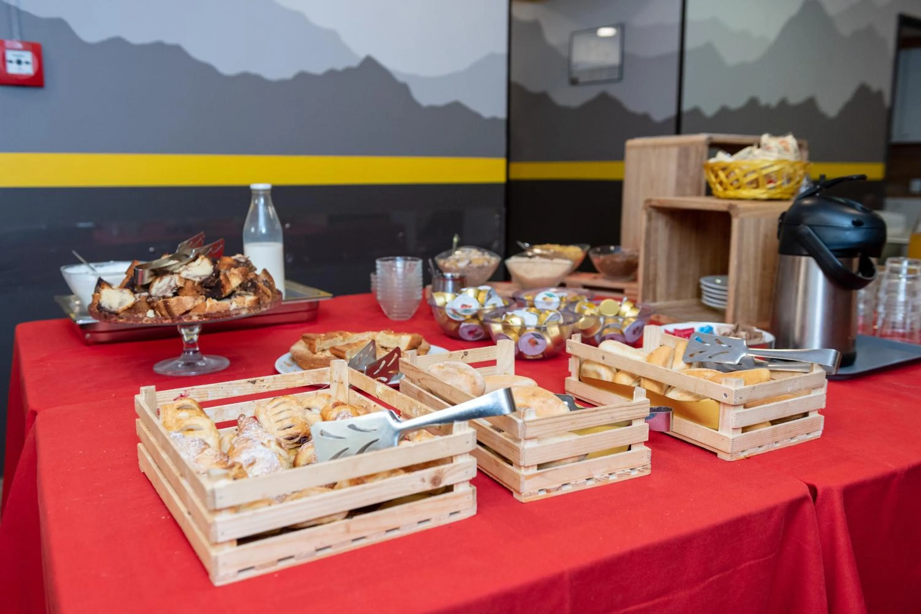 Lounge or bar in Roma Scout Center