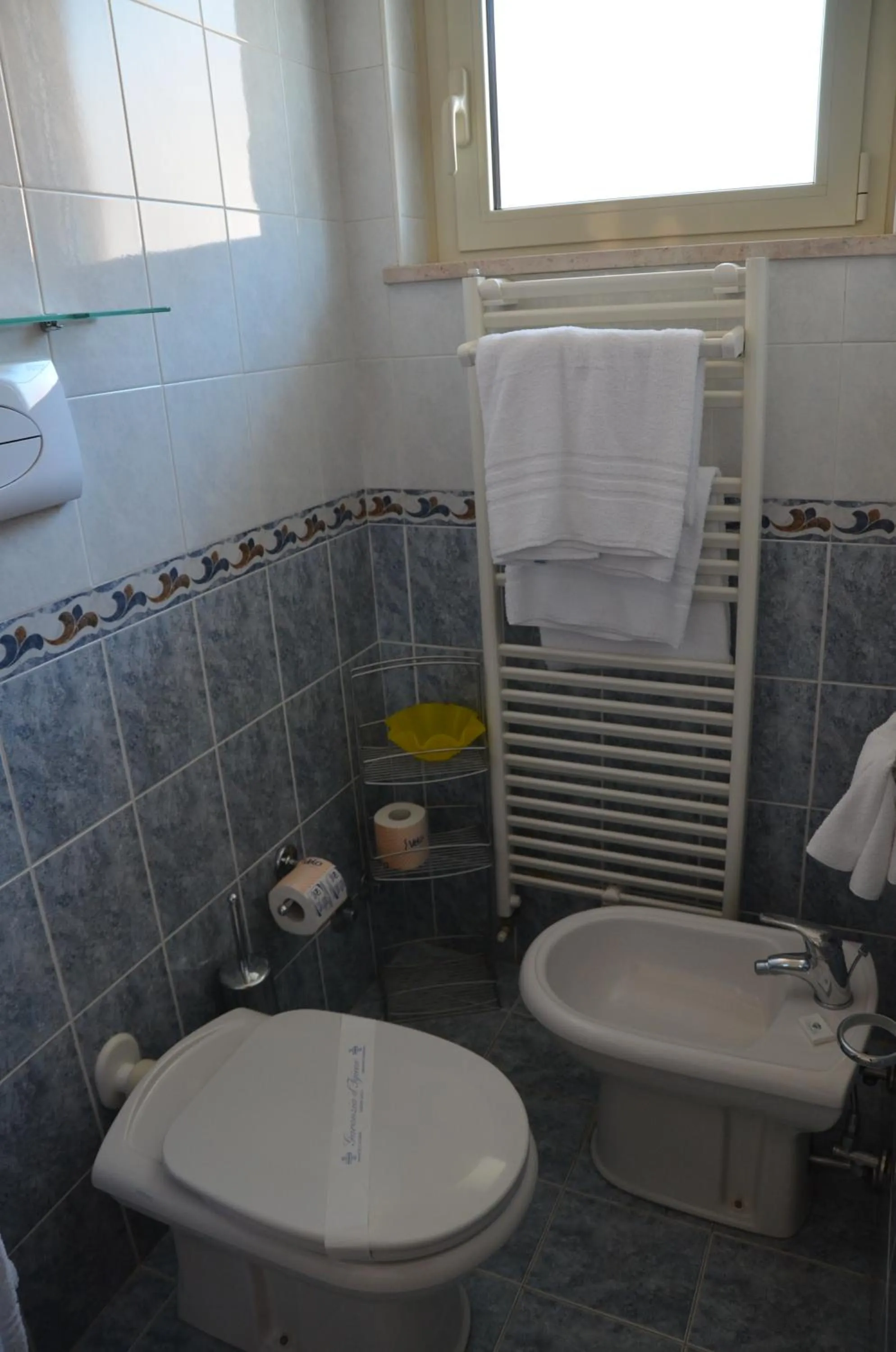 Toilet in Hotel Diamante