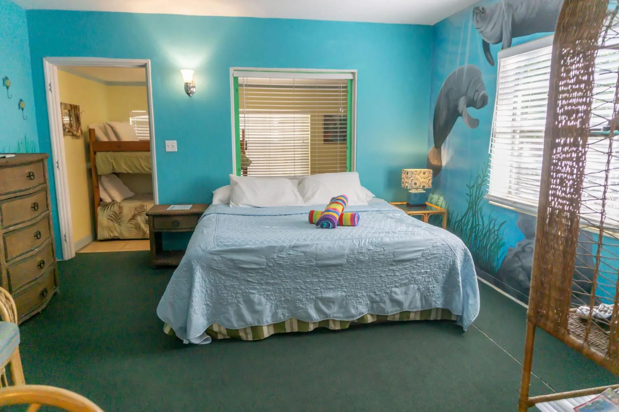 Bed in Key Largo Cottages
