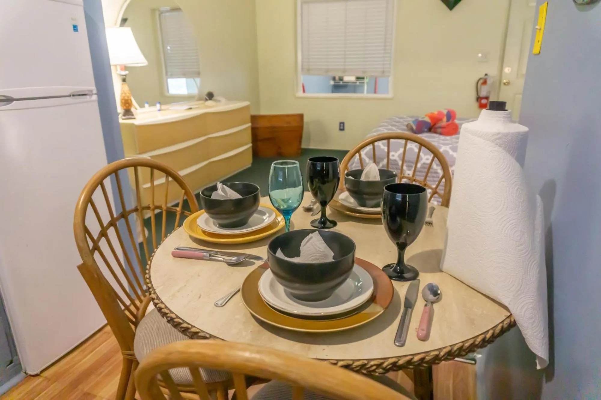 Dining area in Key Largo Cottages