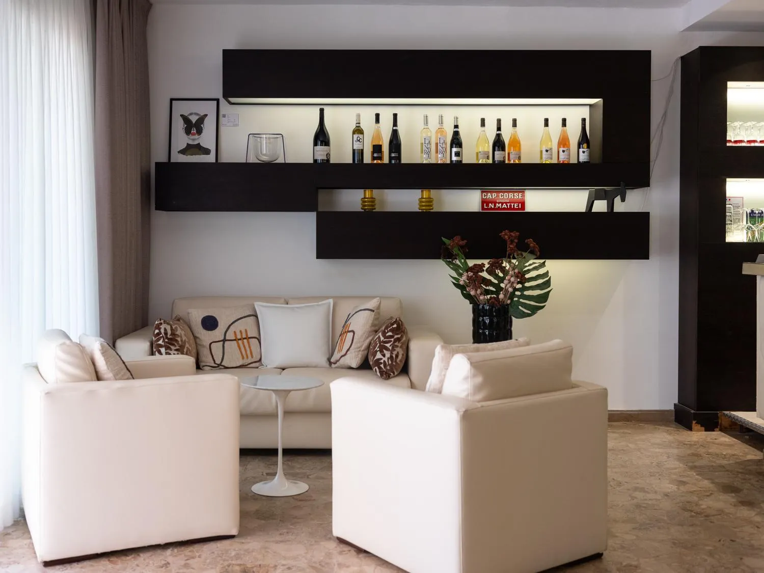 Living room in Hotel Revellata & Spa